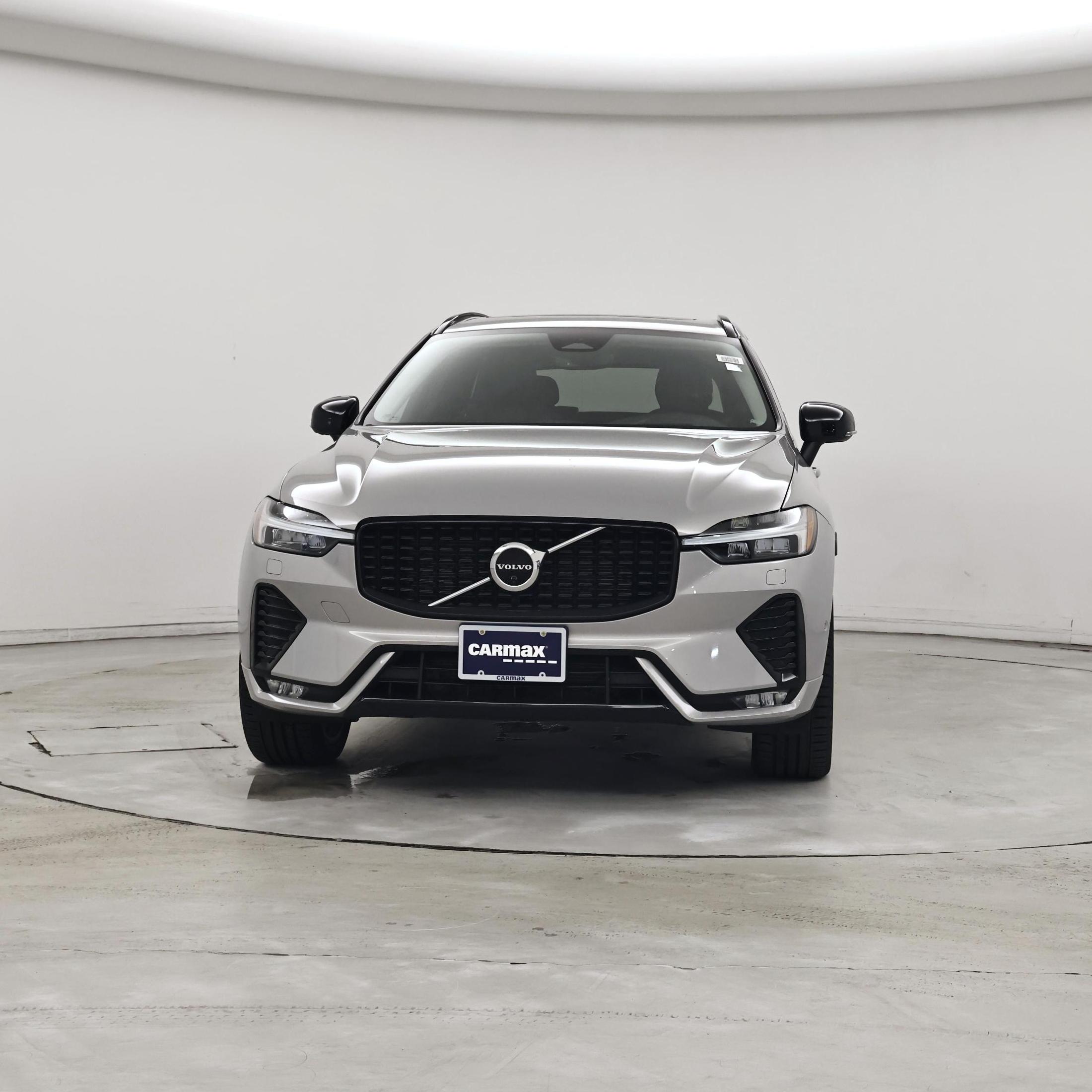 Thumbnail: 2023 Volvo XC60 - 5