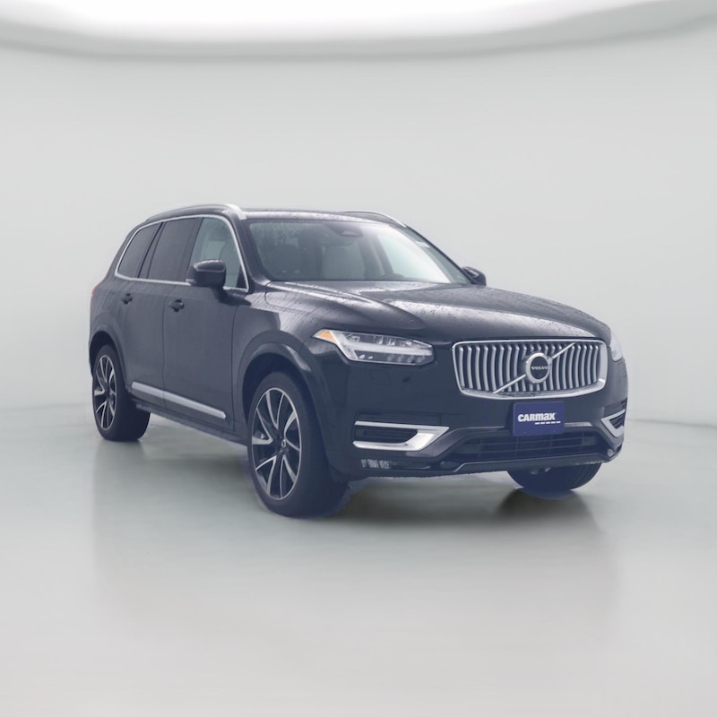 2023 Volvo XC90 B6 Plus