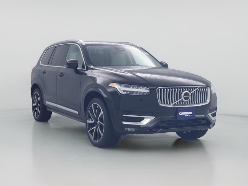 2023 Volvo XC90 B6 Plus