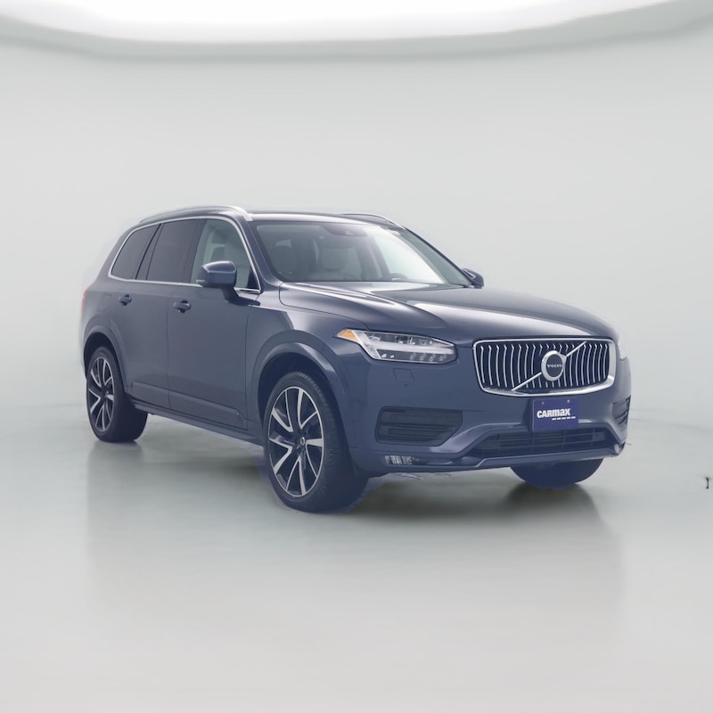 2022 Volvo XC90 T6 Momentum