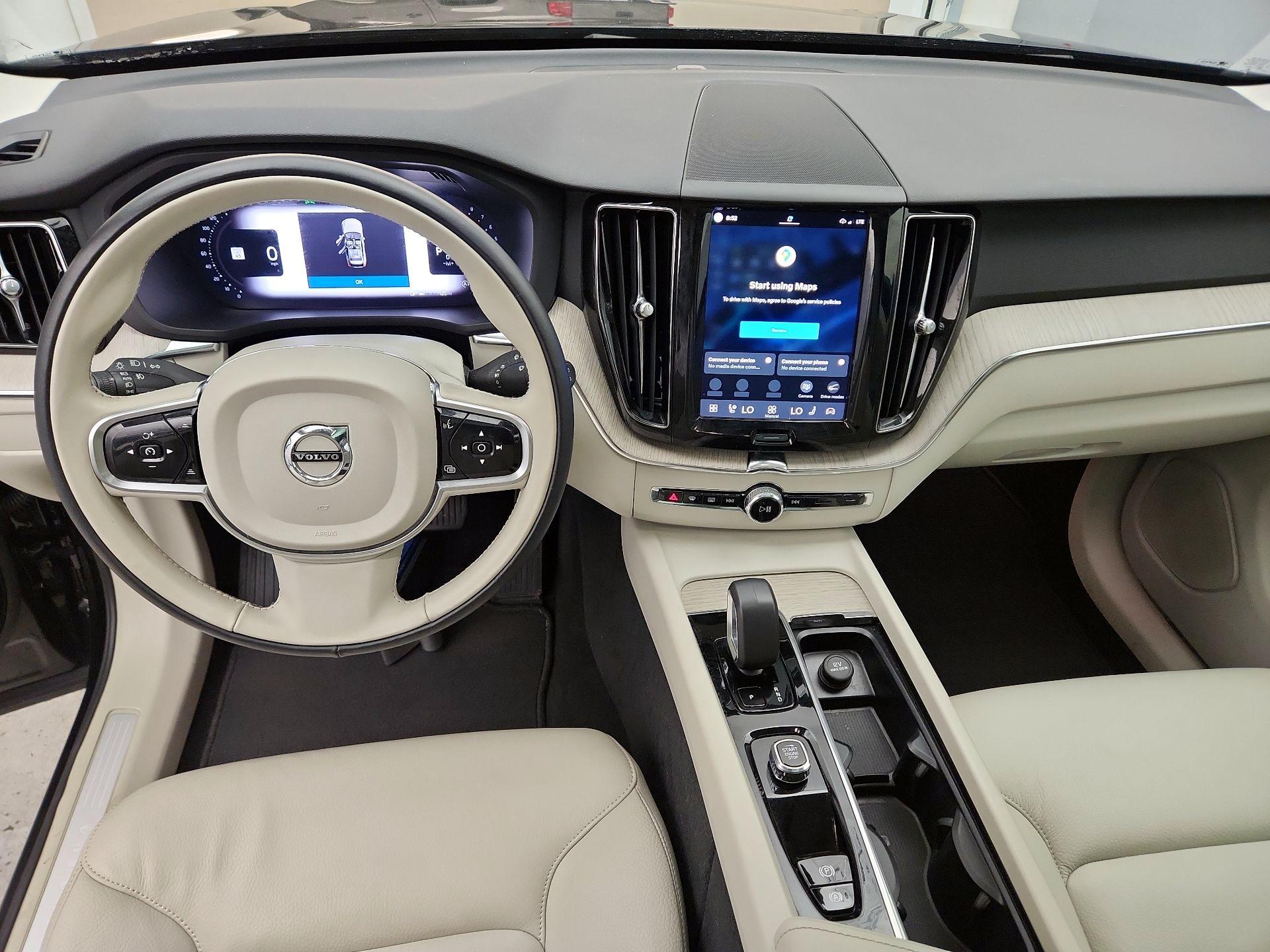 Thumbnail: 2023 Volvo XC60 - 9