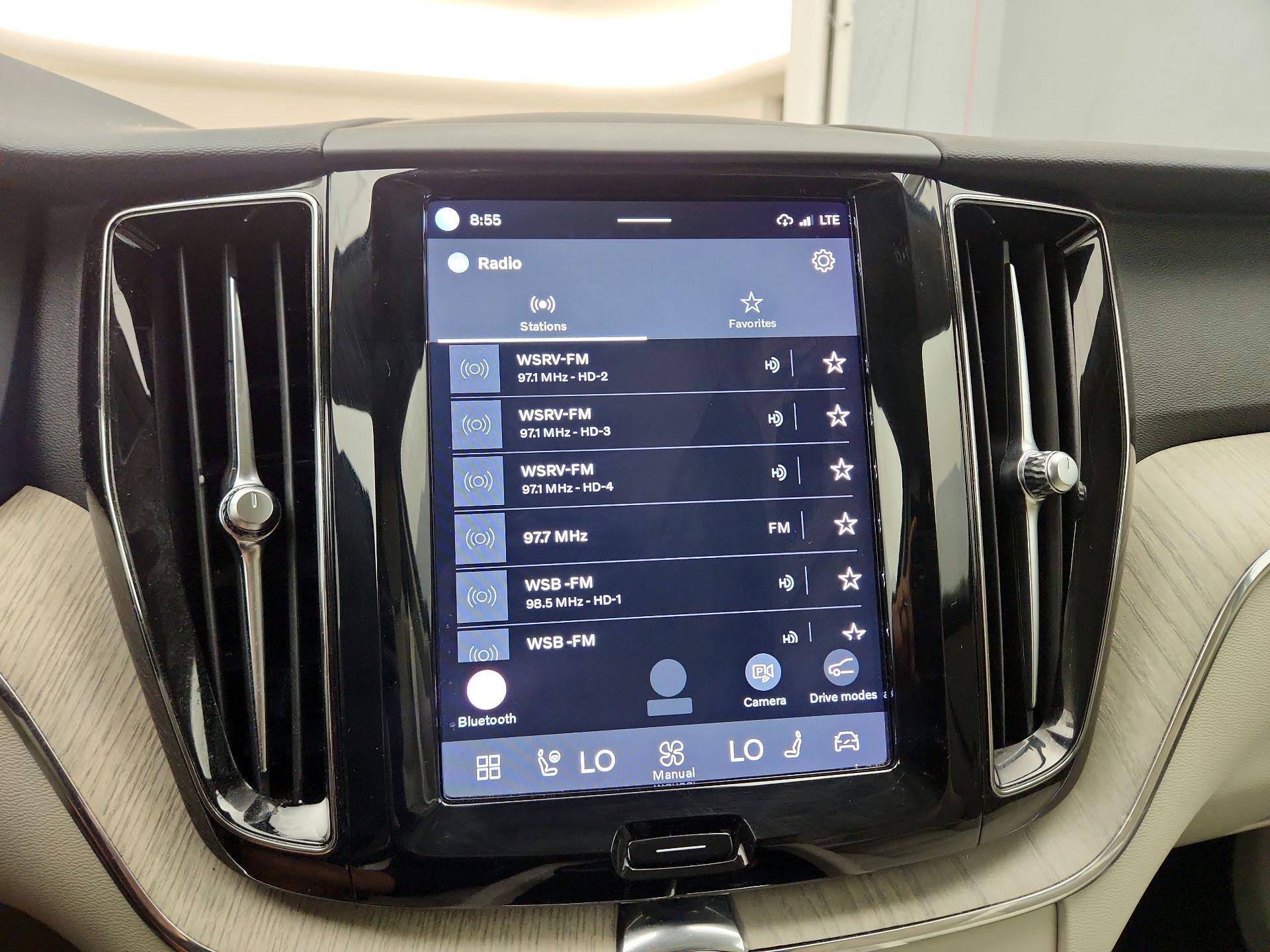 Thumbnail: 2023 Volvo XC60 - 15