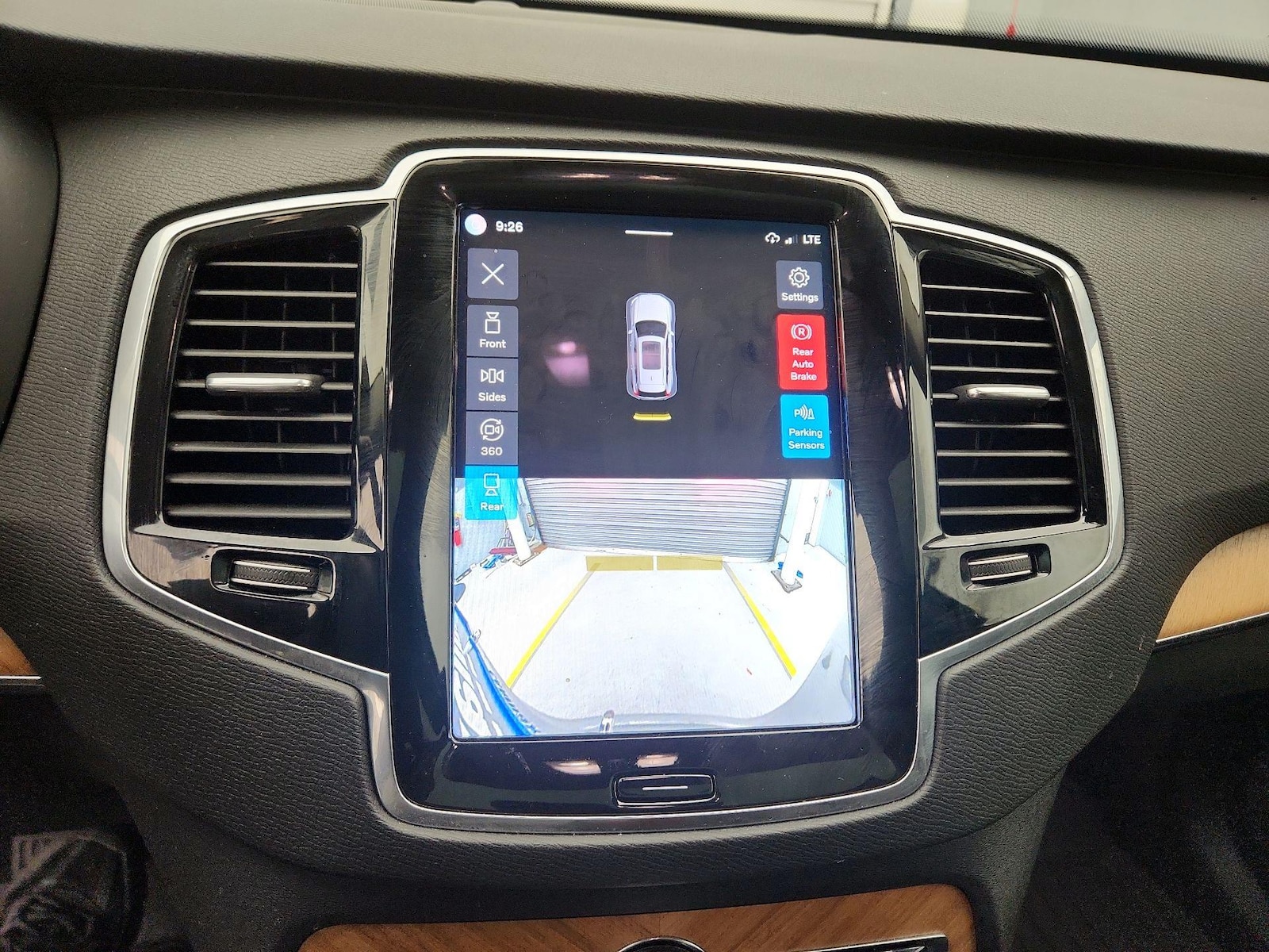 2023 Volvo XC90 Plus - Photo 15