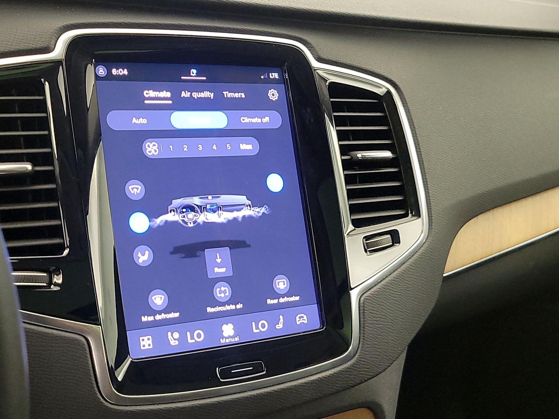 Thumbnail: 2023 Volvo XC90 - 17