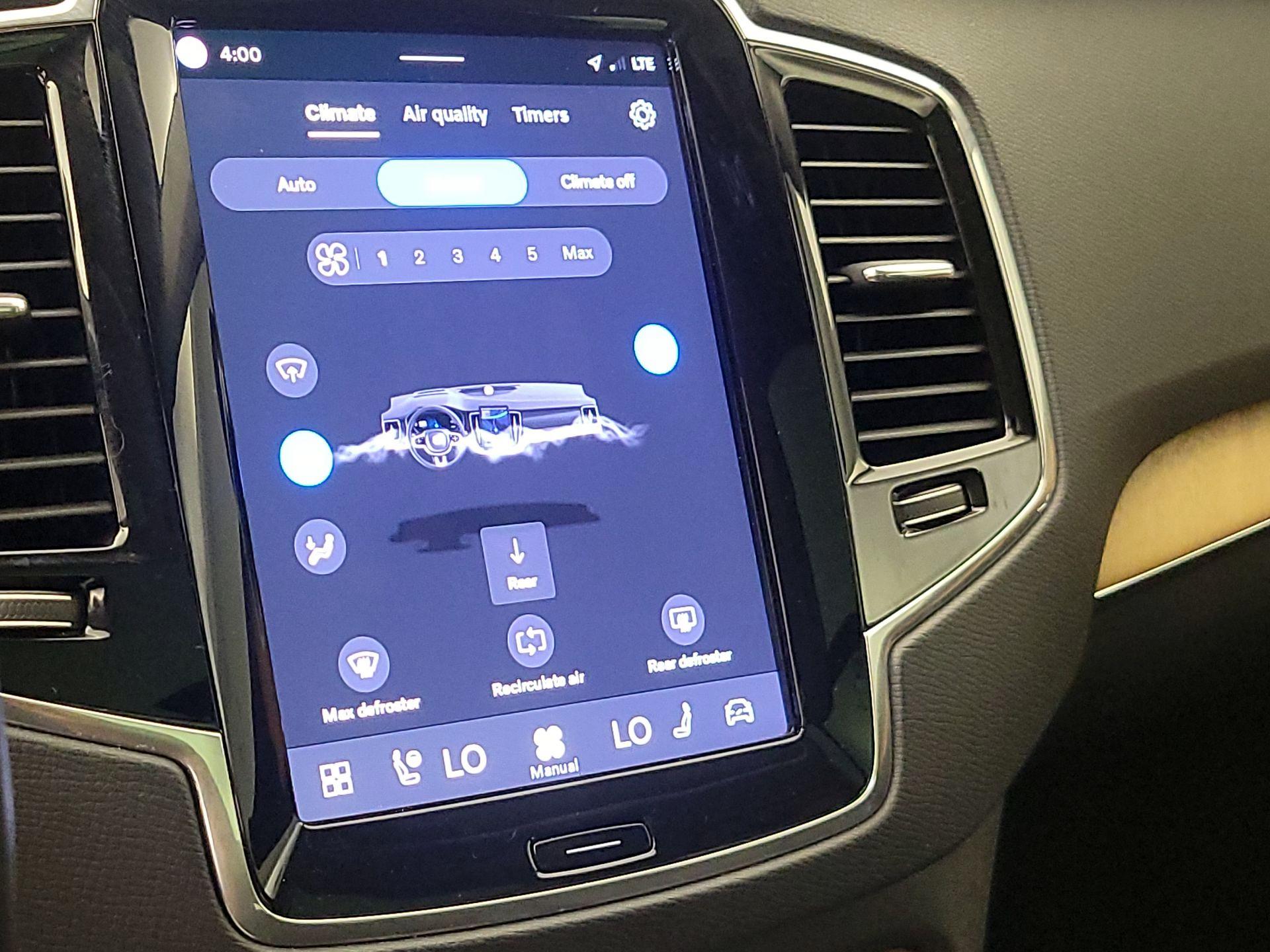 Thumbnail: 2023 Volvo XC90 - 17