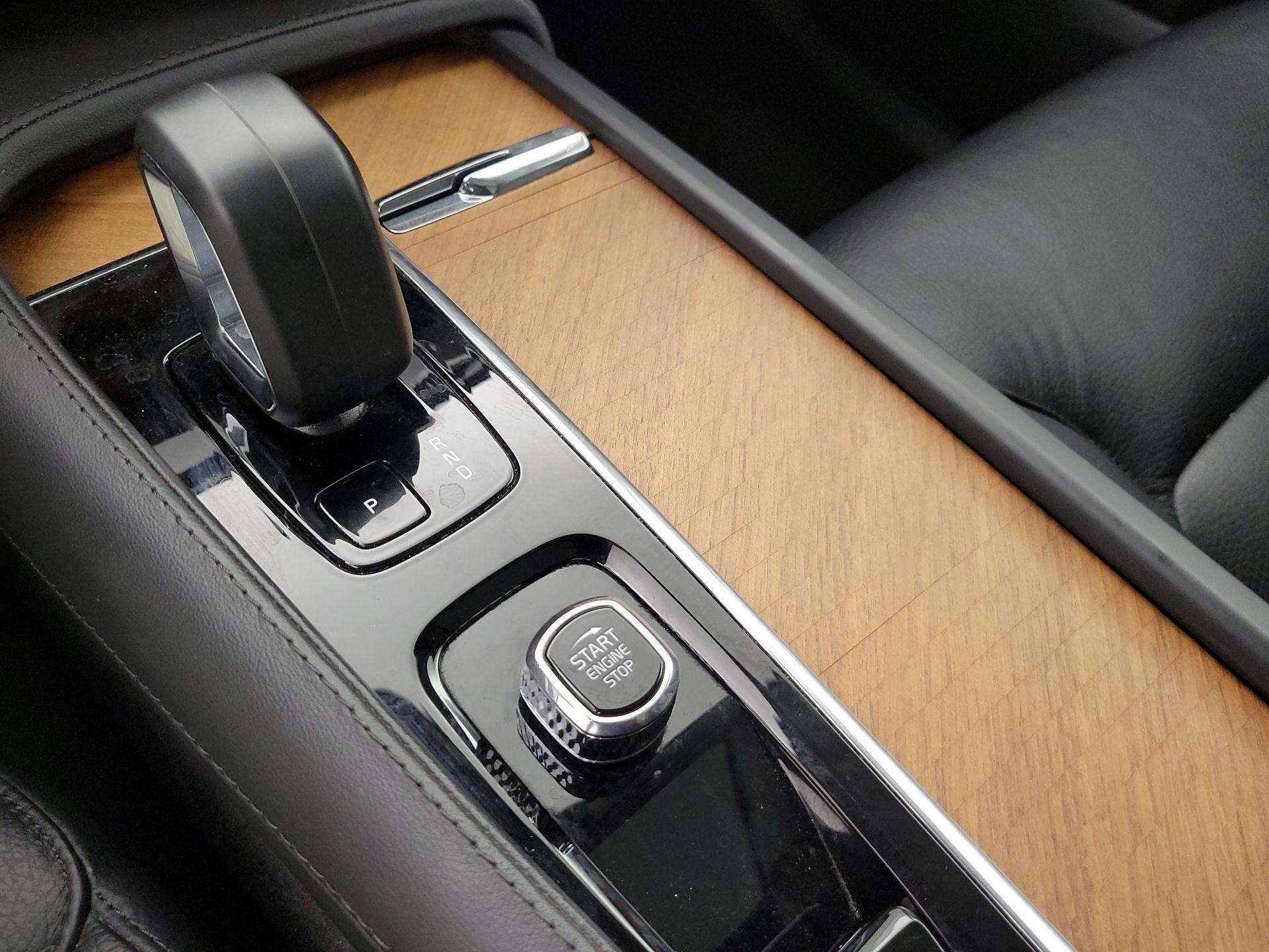 Thumbnail: 2023 Volvo XC90 - 18