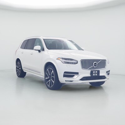 2023 Volvo XC90 B6 Plus