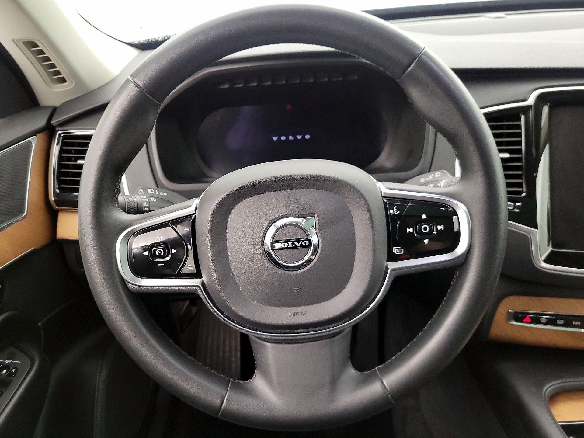Thumbnail: 2023 Volvo XC90 - 10