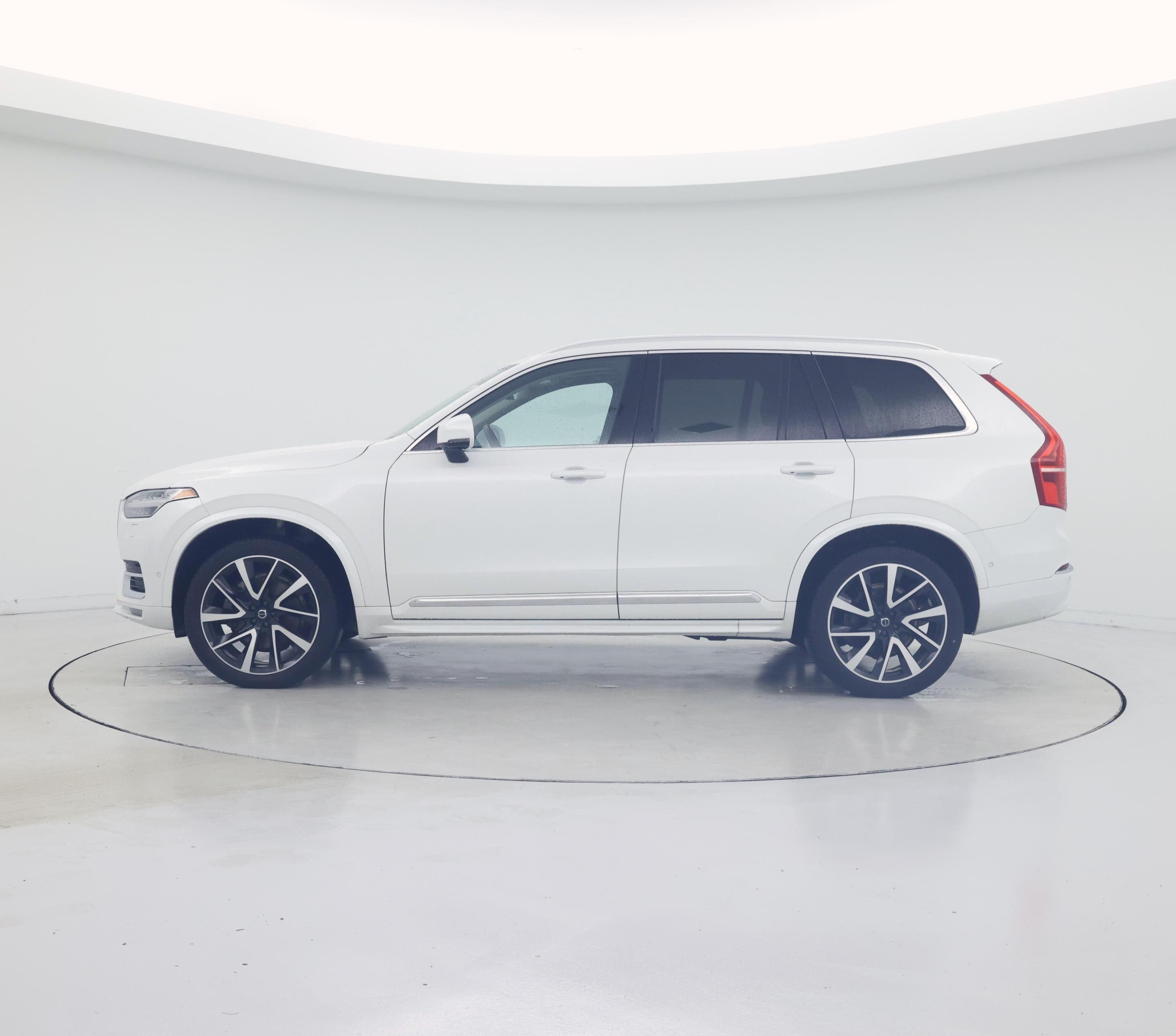 Thumbnail: 2023 Volvo XC90 - 3