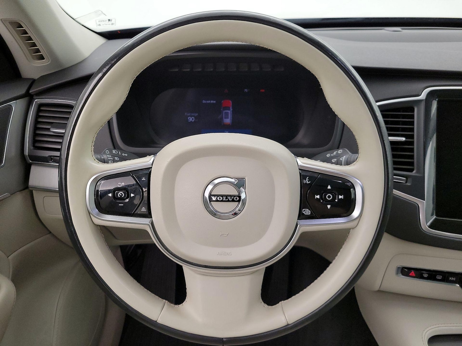 2023 Volvo XC90 Core - Photo 11