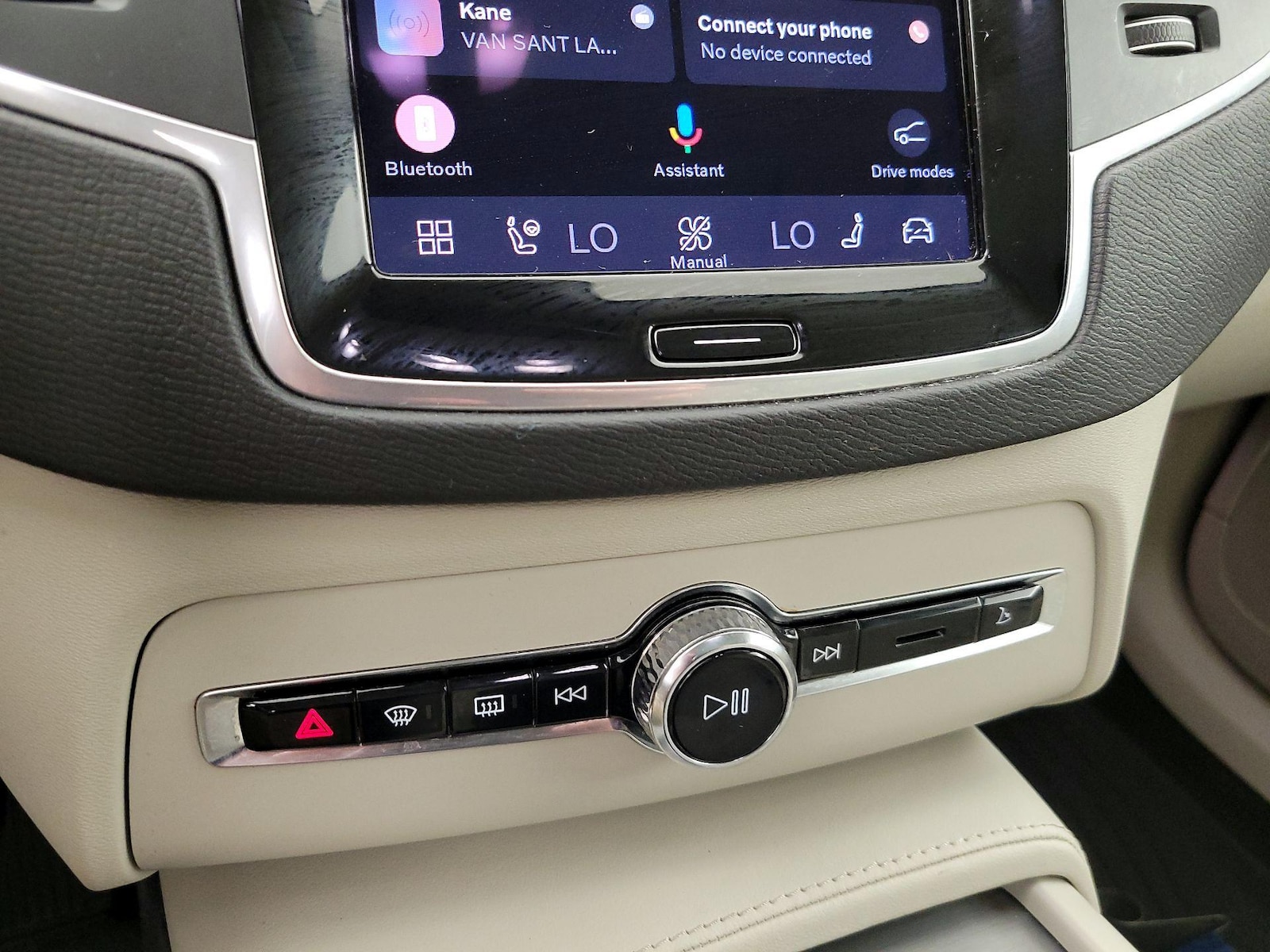 2023 Volvo XC90 Core - Photo 18