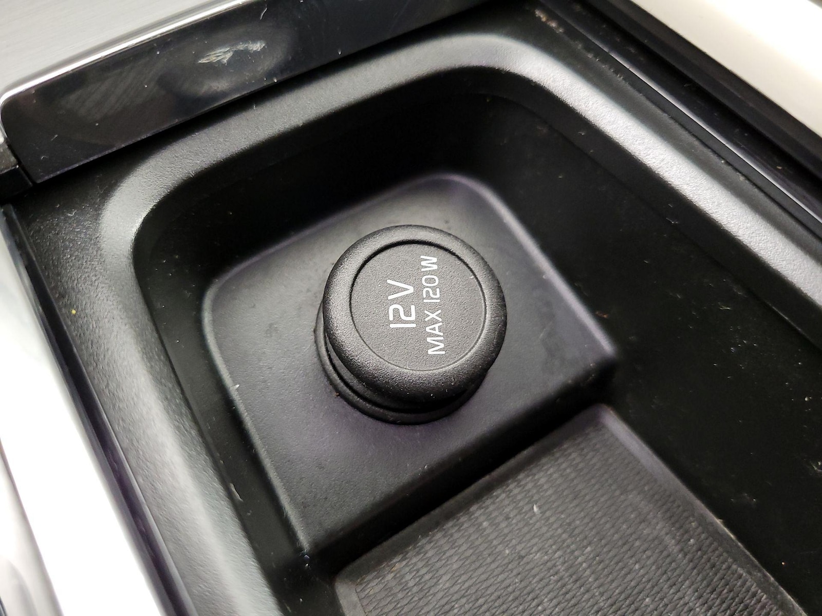 2023 Volvo XC90 Core - Photo 20