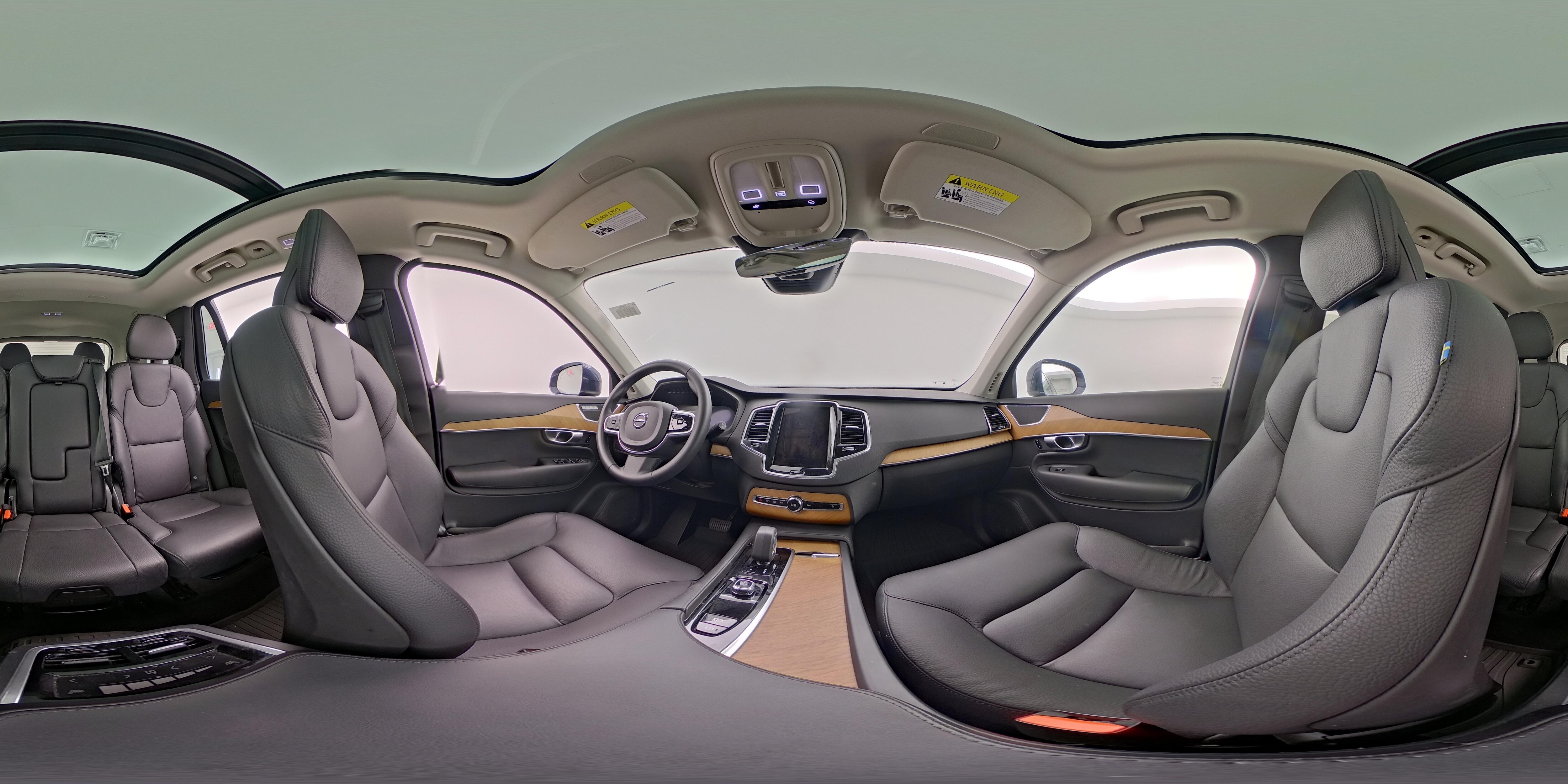 2023 Volvo XC90 Plus - Photo 28