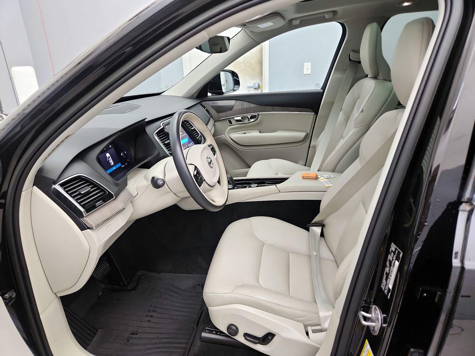 Thumbnail: 2023 Volvo XC90 - 11