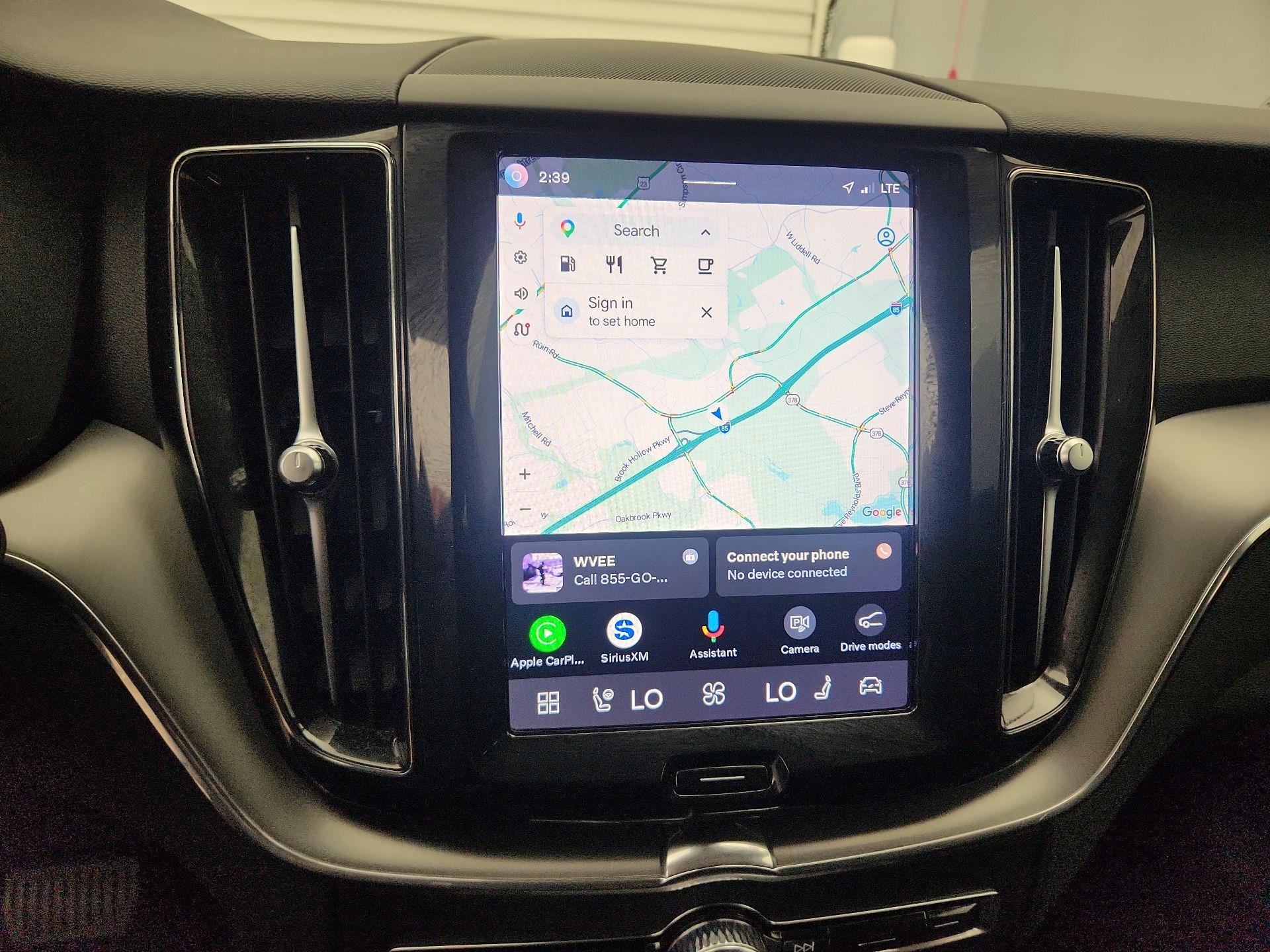 Thumbnail: 2023 Volvo XC60 - 14