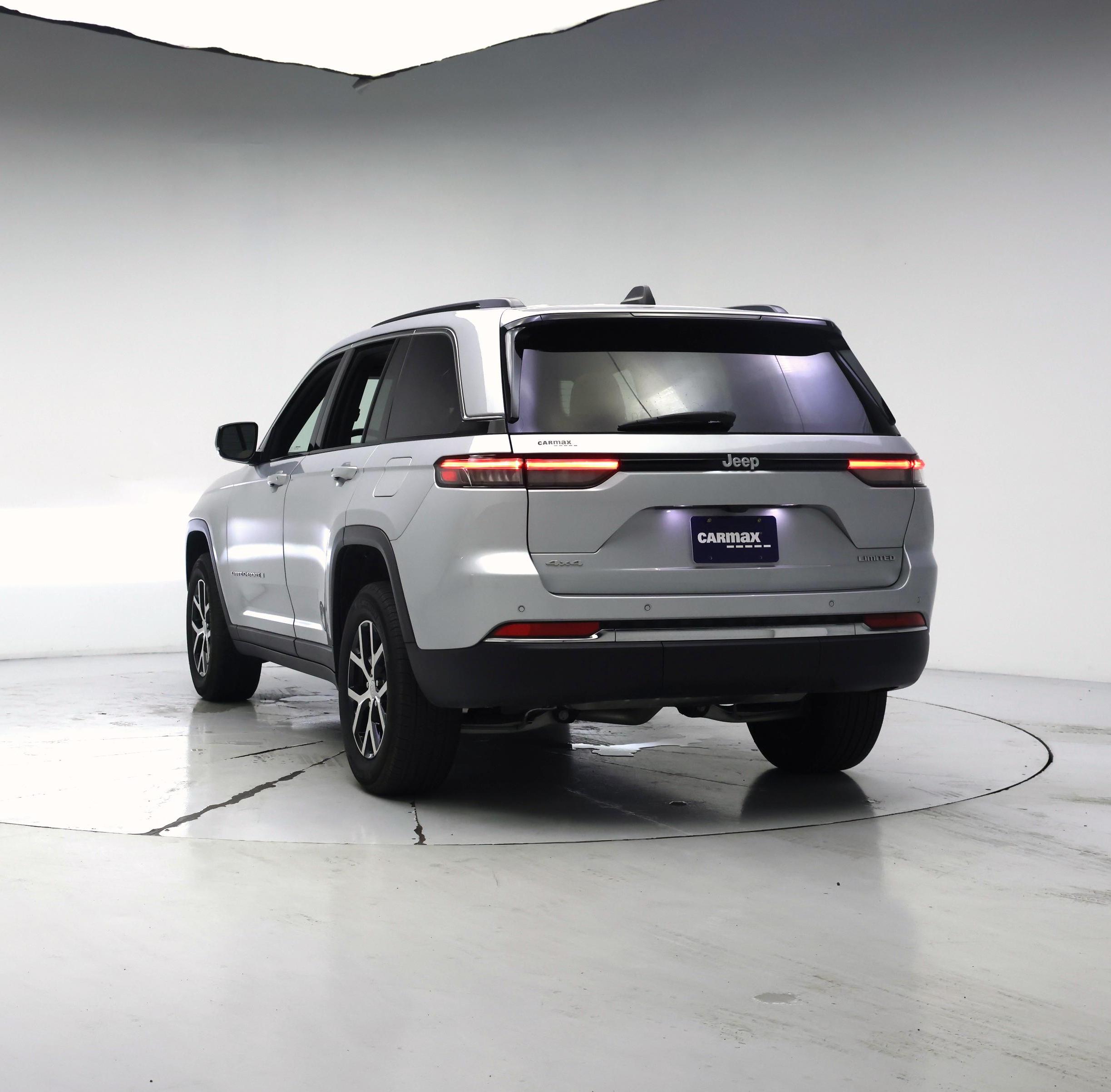 Thumbnail: 2024 Jeep Grand Cherokee - 2