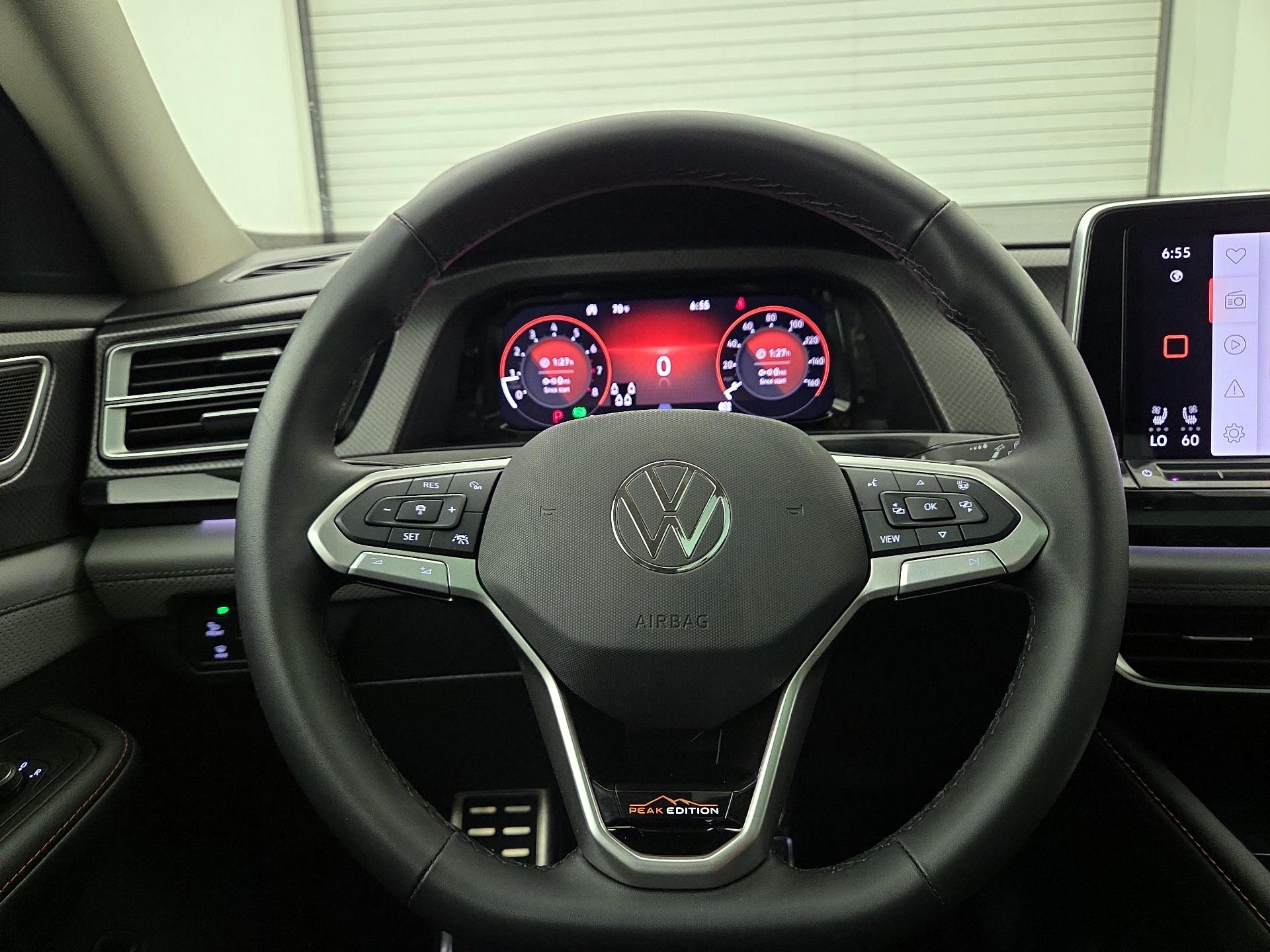 Thumbnail: 2025 Volkswagen Atlas - 10