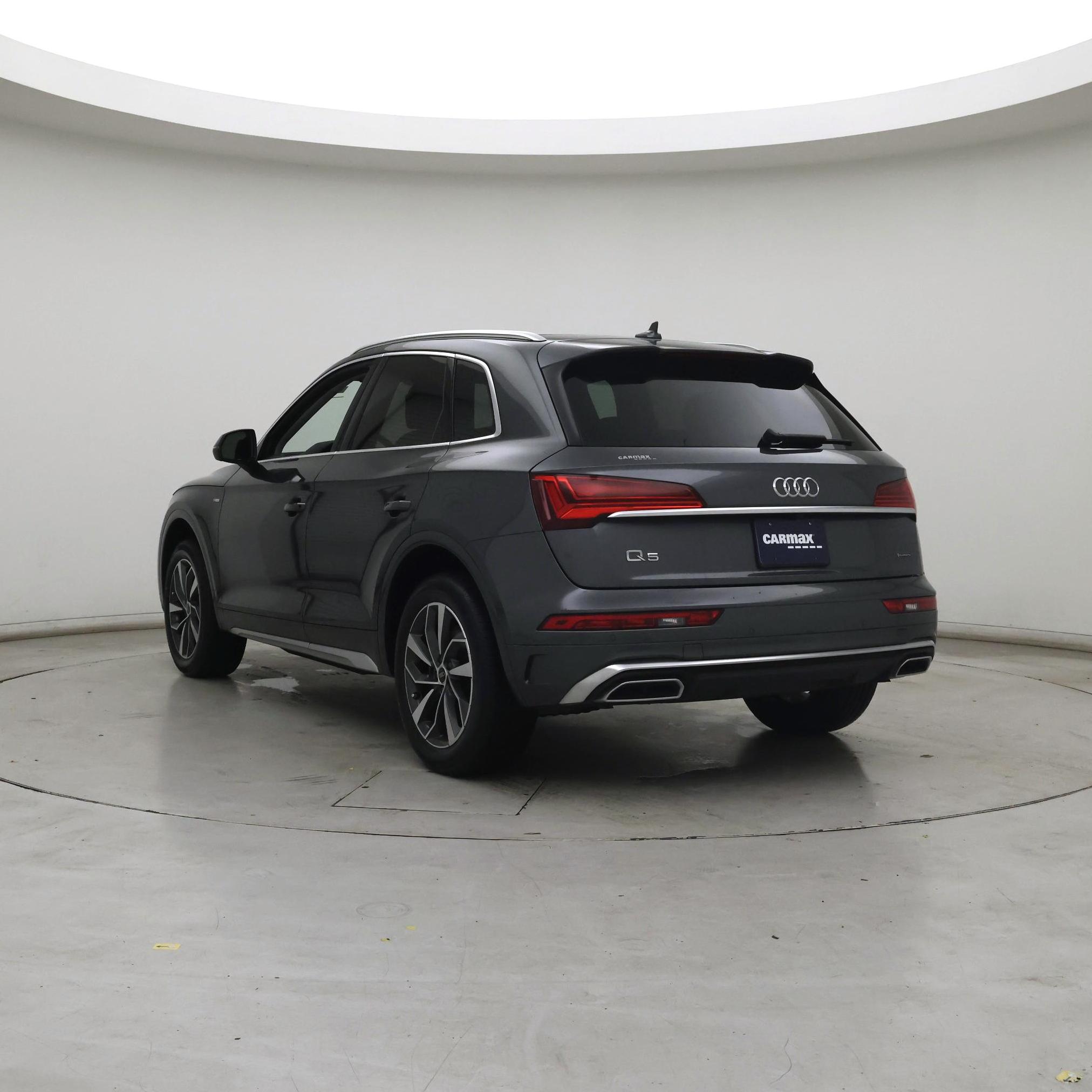 Thumbnail: 2023 Audi Q5 - 2