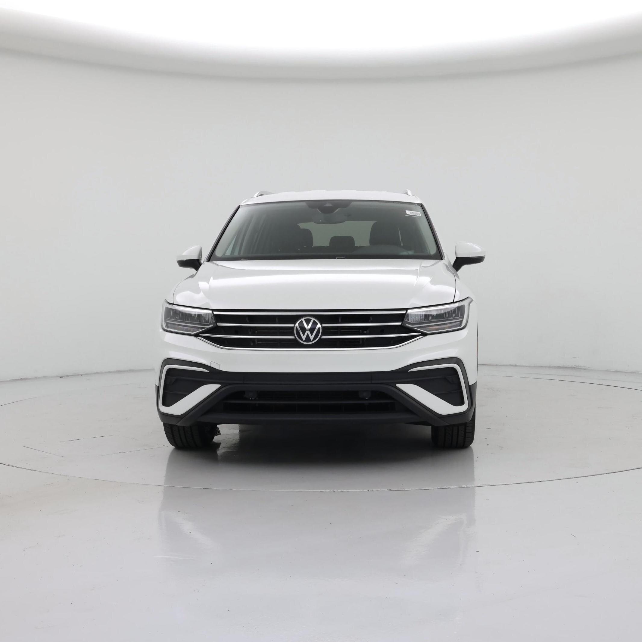 Thumbnail: 2023 Volkswagen Tiguan - 5