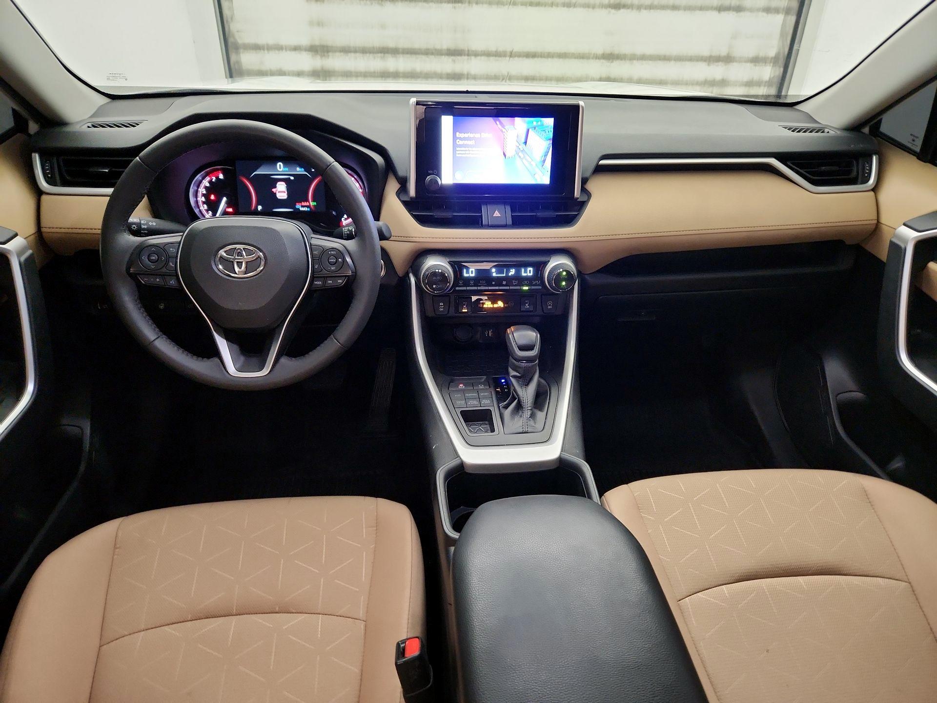 Thumbnail: 2025 Toyota RAV4 - 9