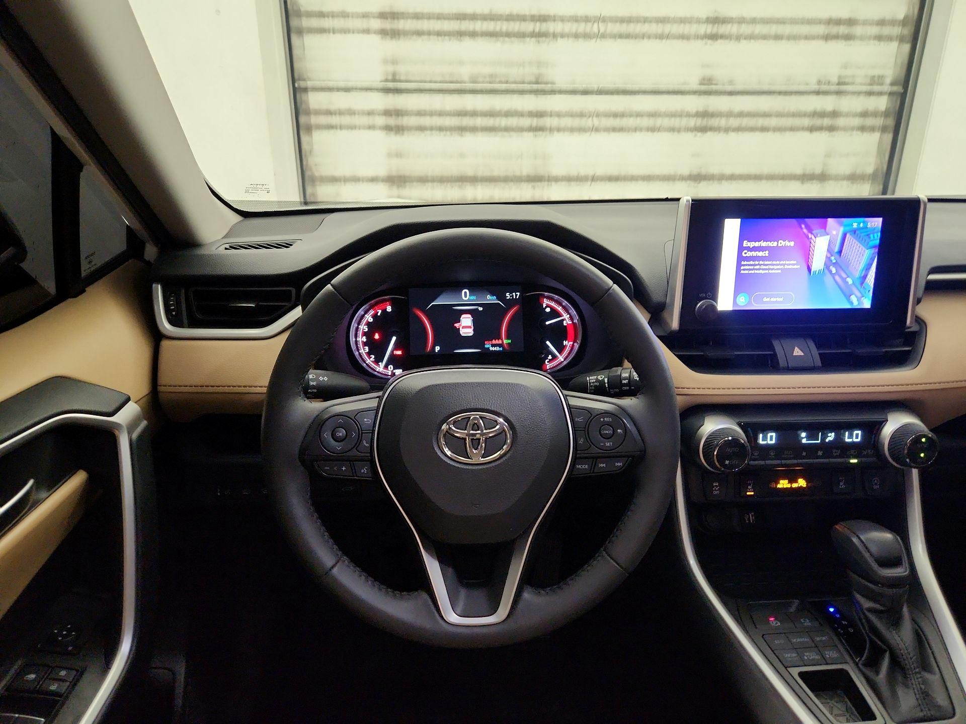 Thumbnail: 2025 Toyota RAV4 - 10