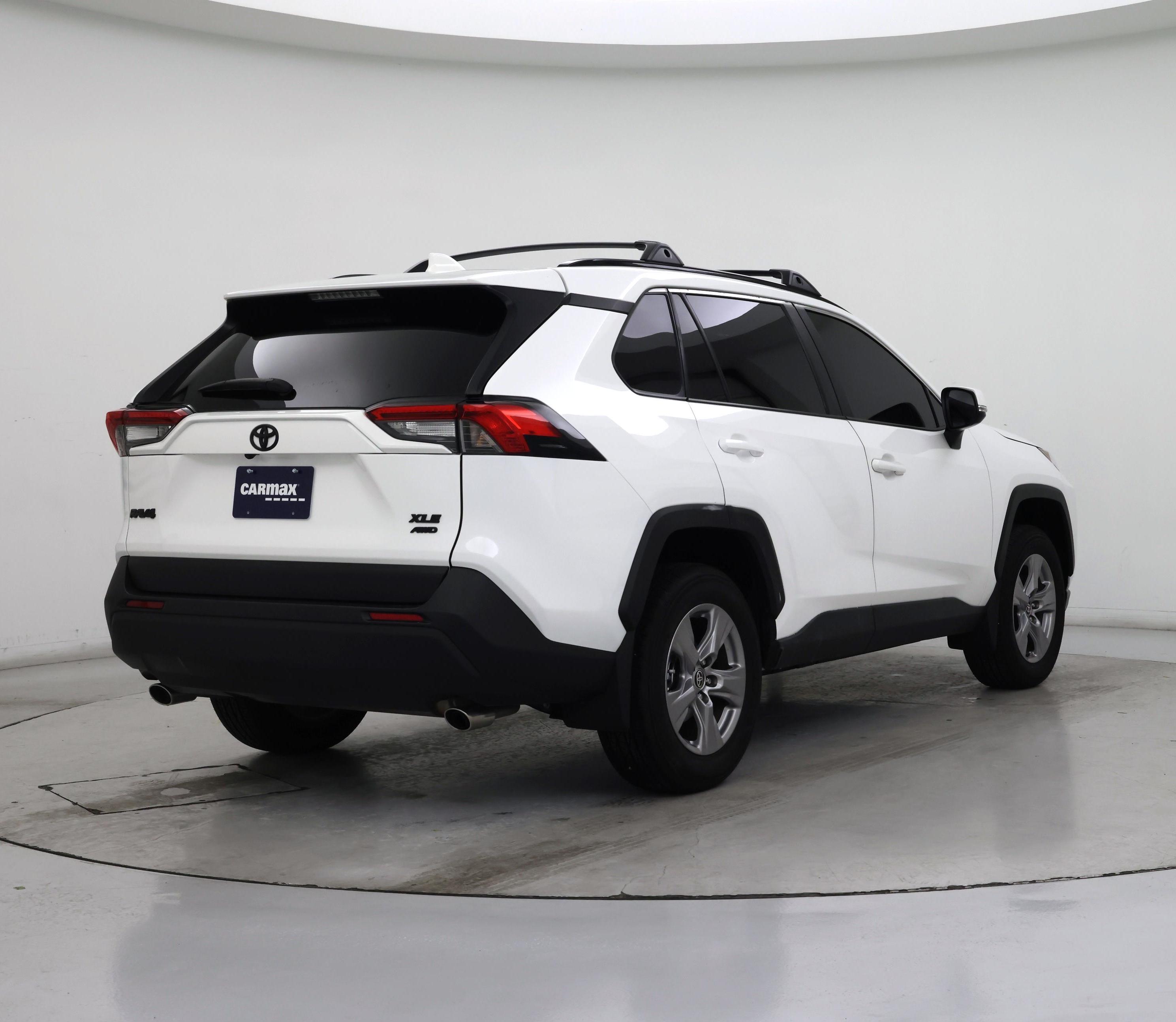 Thumbnail: 2025 Toyota RAV4 - 8