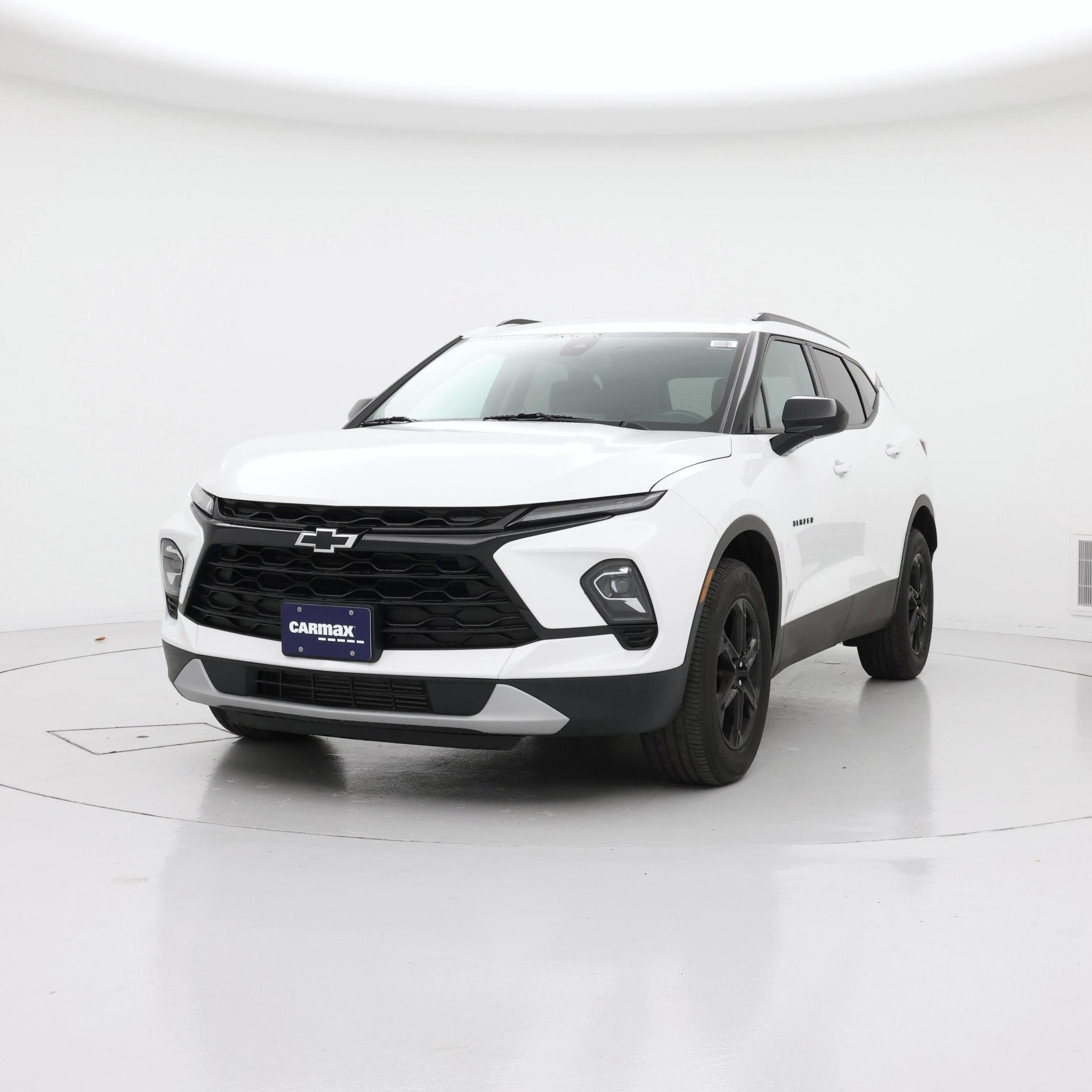 Thumbnail: 2023 Chevrolet Blazer - 4