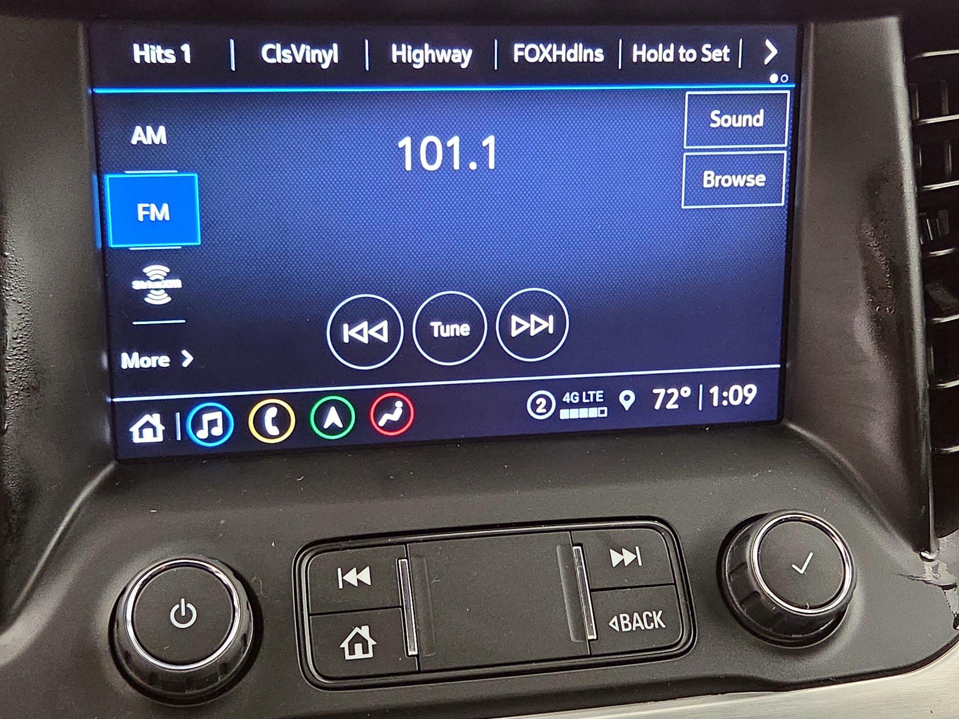 Thumbnail: 2022 GMC Acadia - 16
