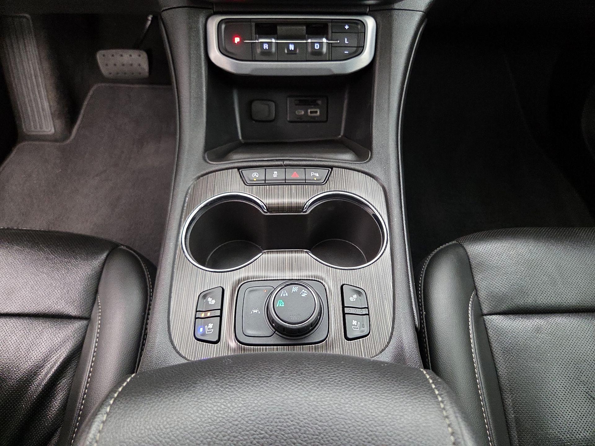 Thumbnail: 2022 GMC Acadia - 18
