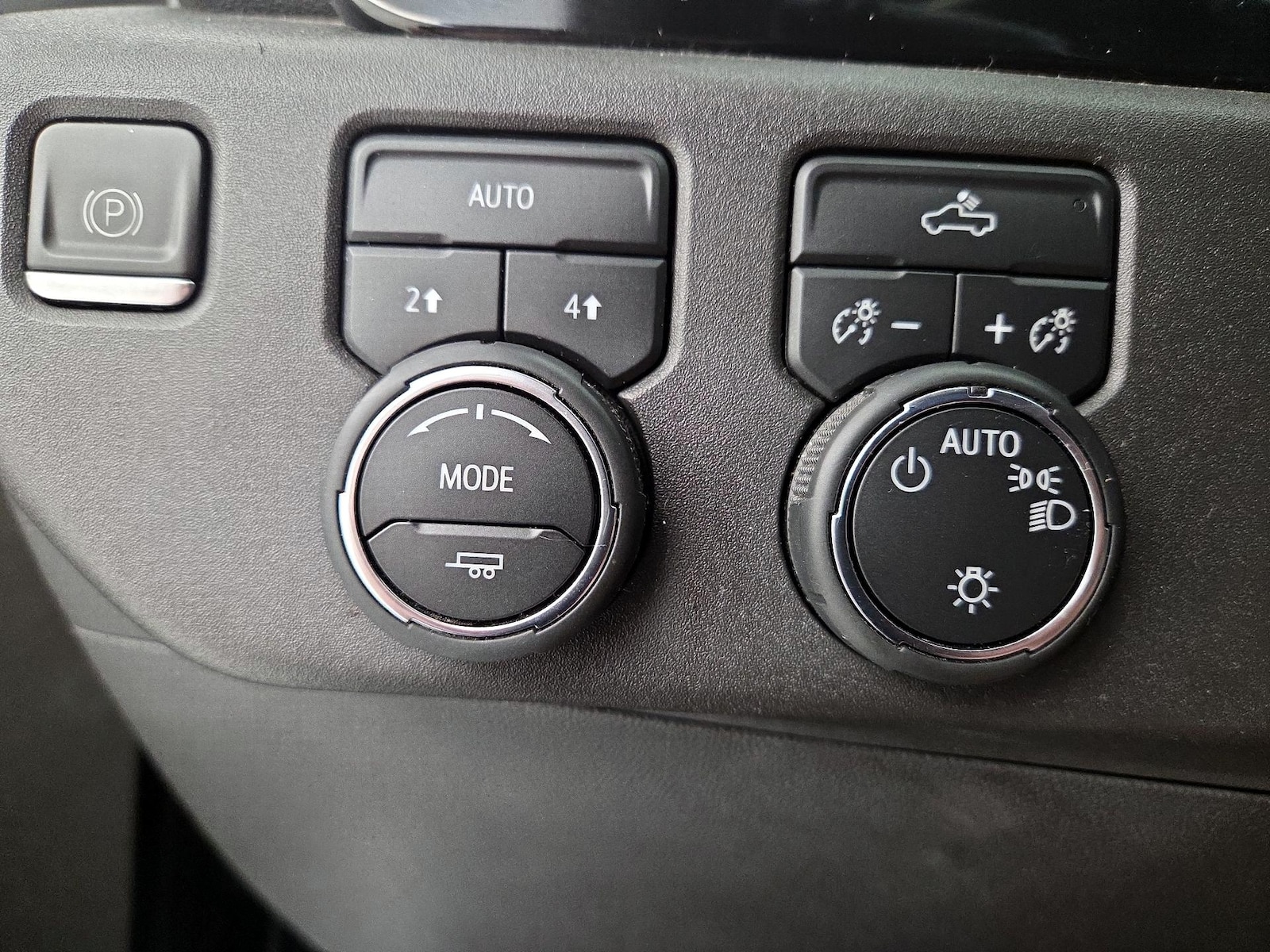 2023 Chevrolet Silverado 1500 LT - Photo 14