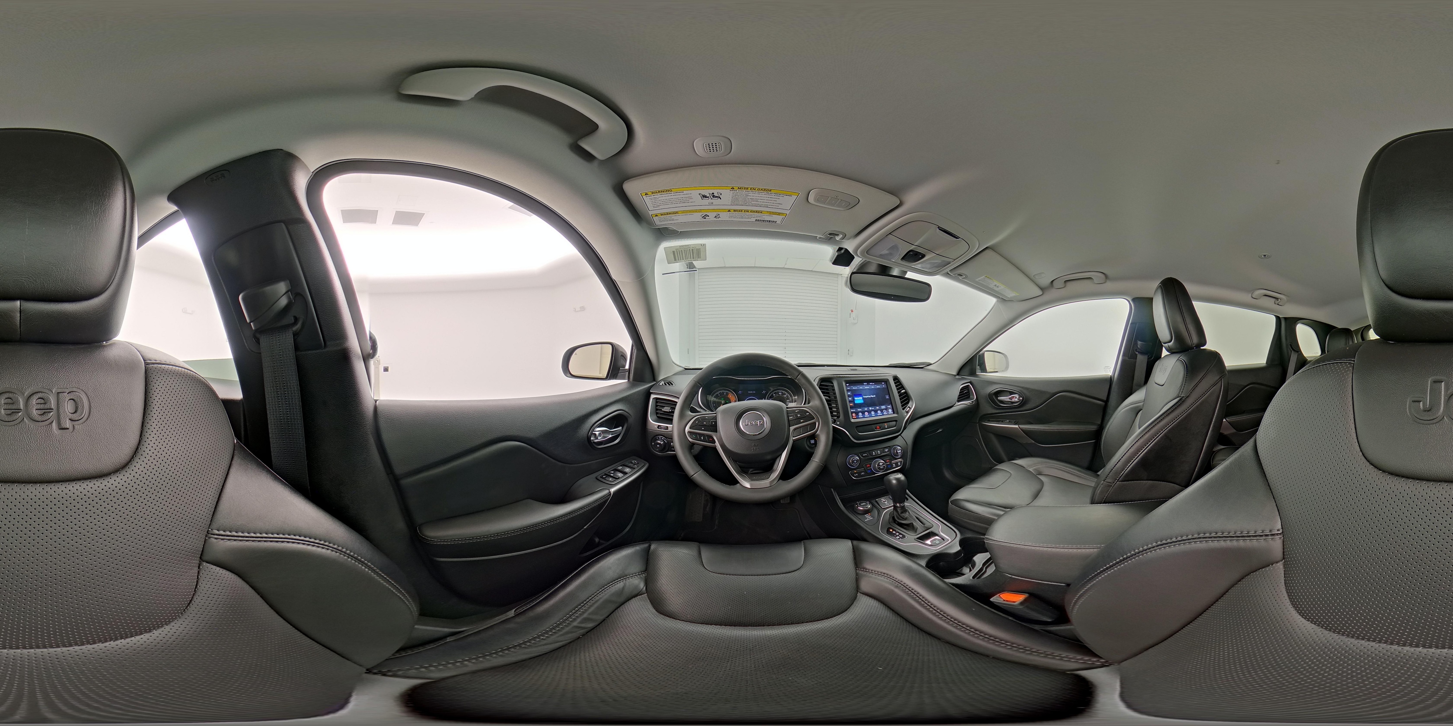 2022 Jeep Cherokee Latitude Lux - Photo 26