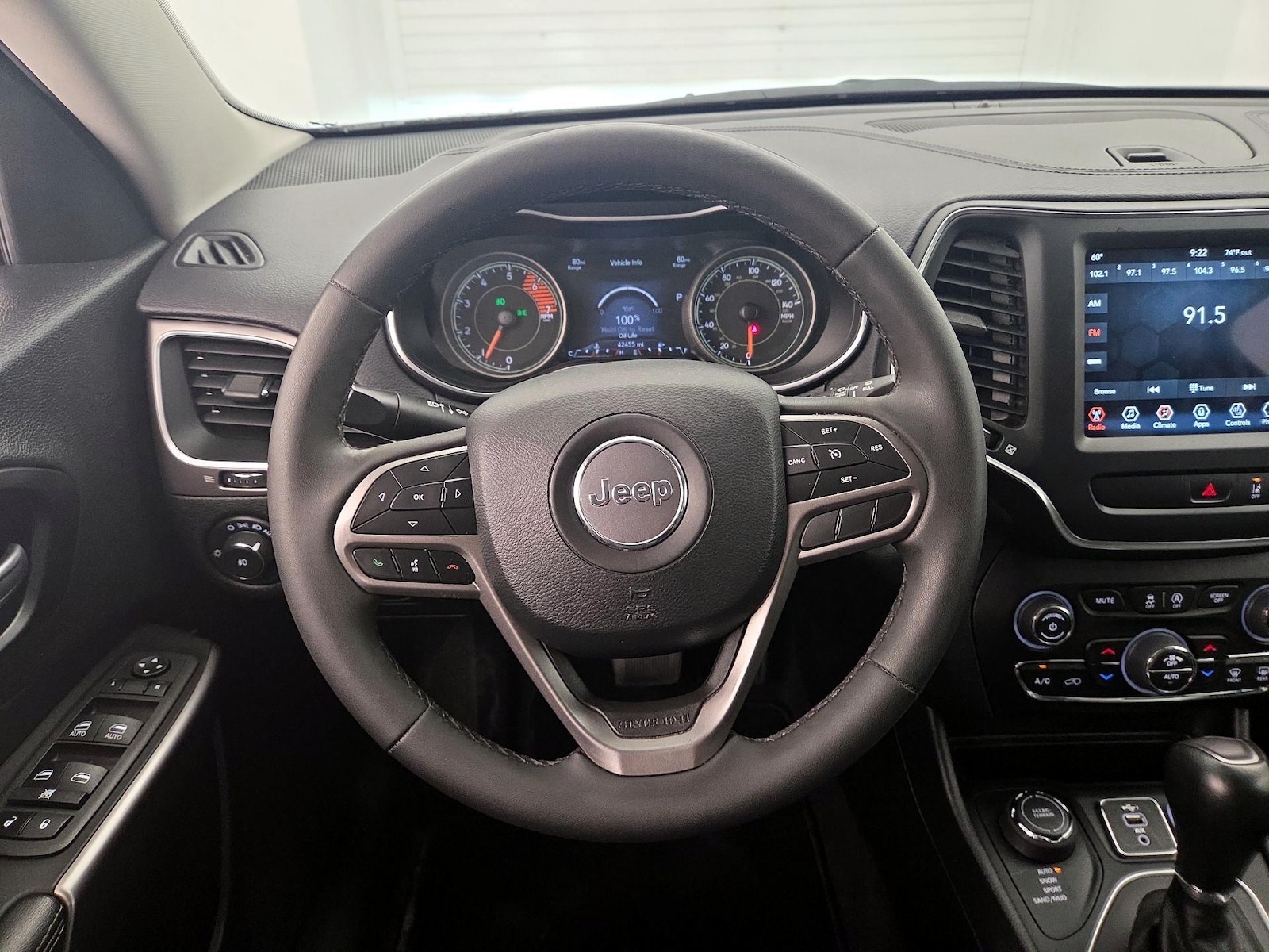 2022 Jeep Cherokee Latitude Lux - Photo 11
