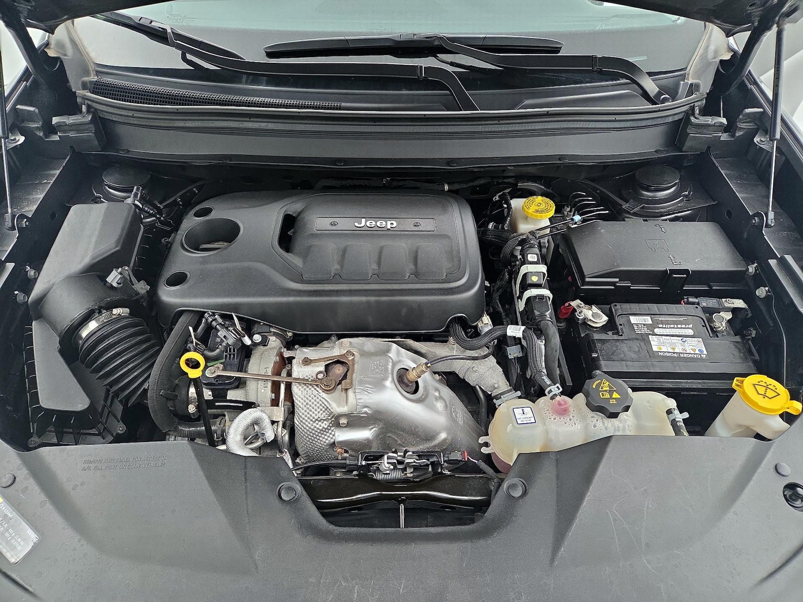 2022 Jeep Cherokee Latitude Lux - Photo 22
