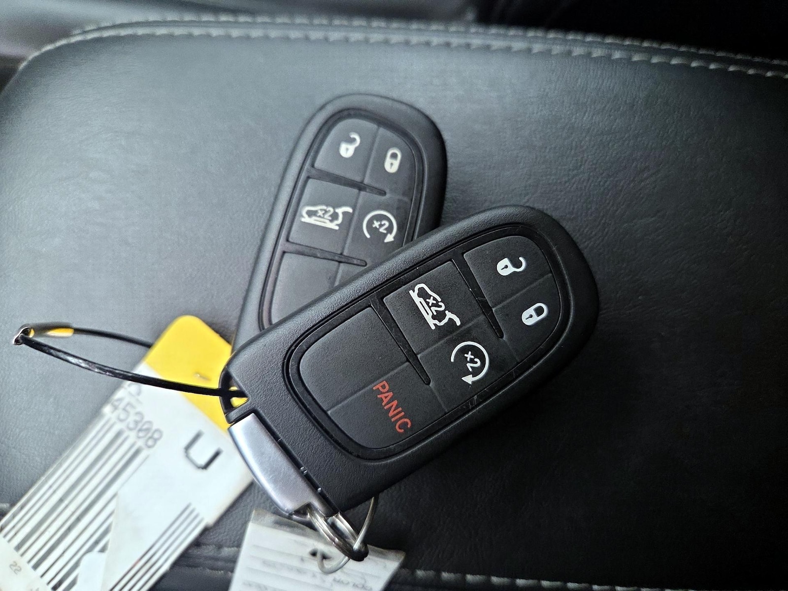 2022 Jeep Cherokee Latitude Lux - Photo 23