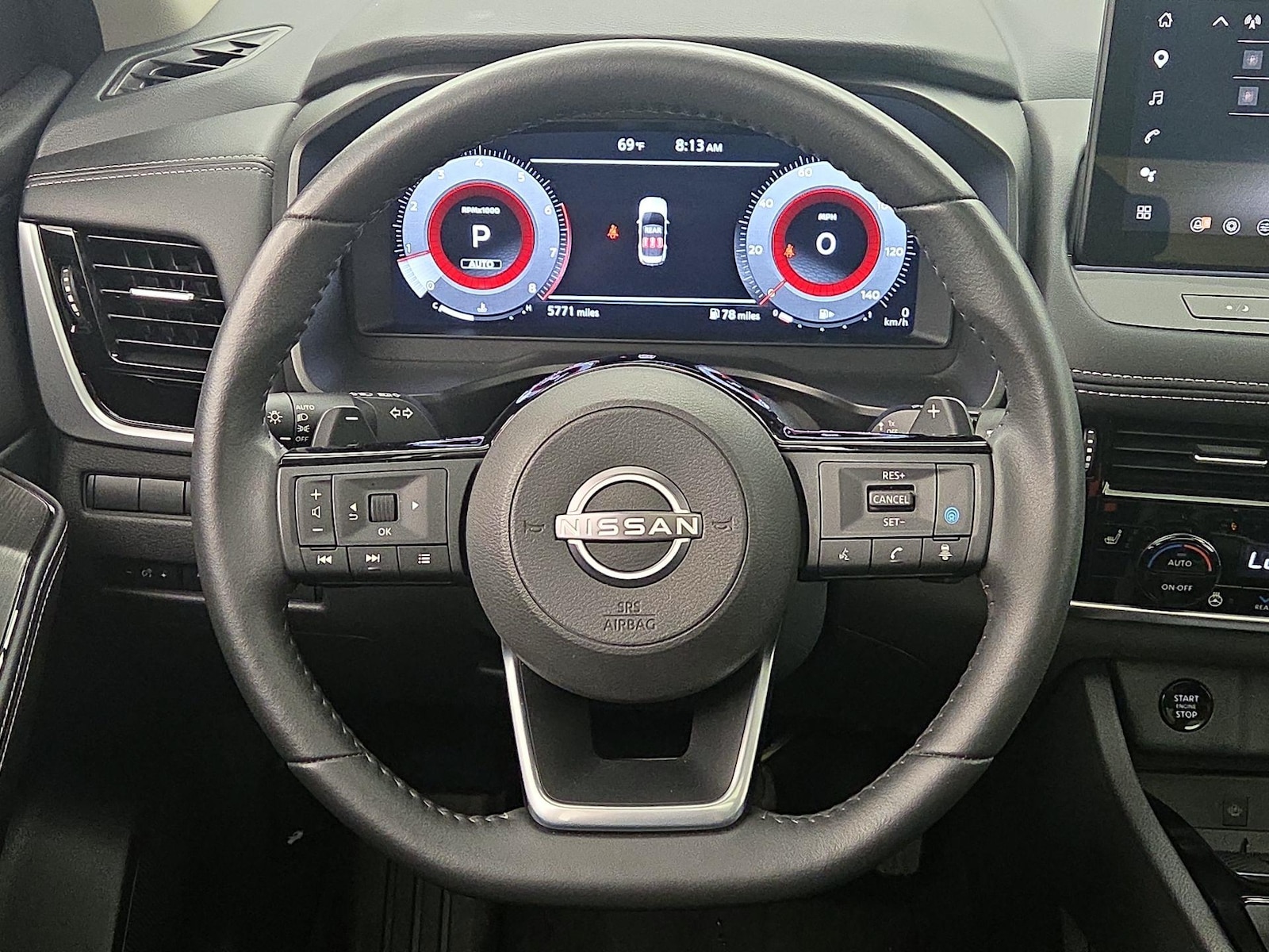 2024 Nissan Rogue SL - Photo 11