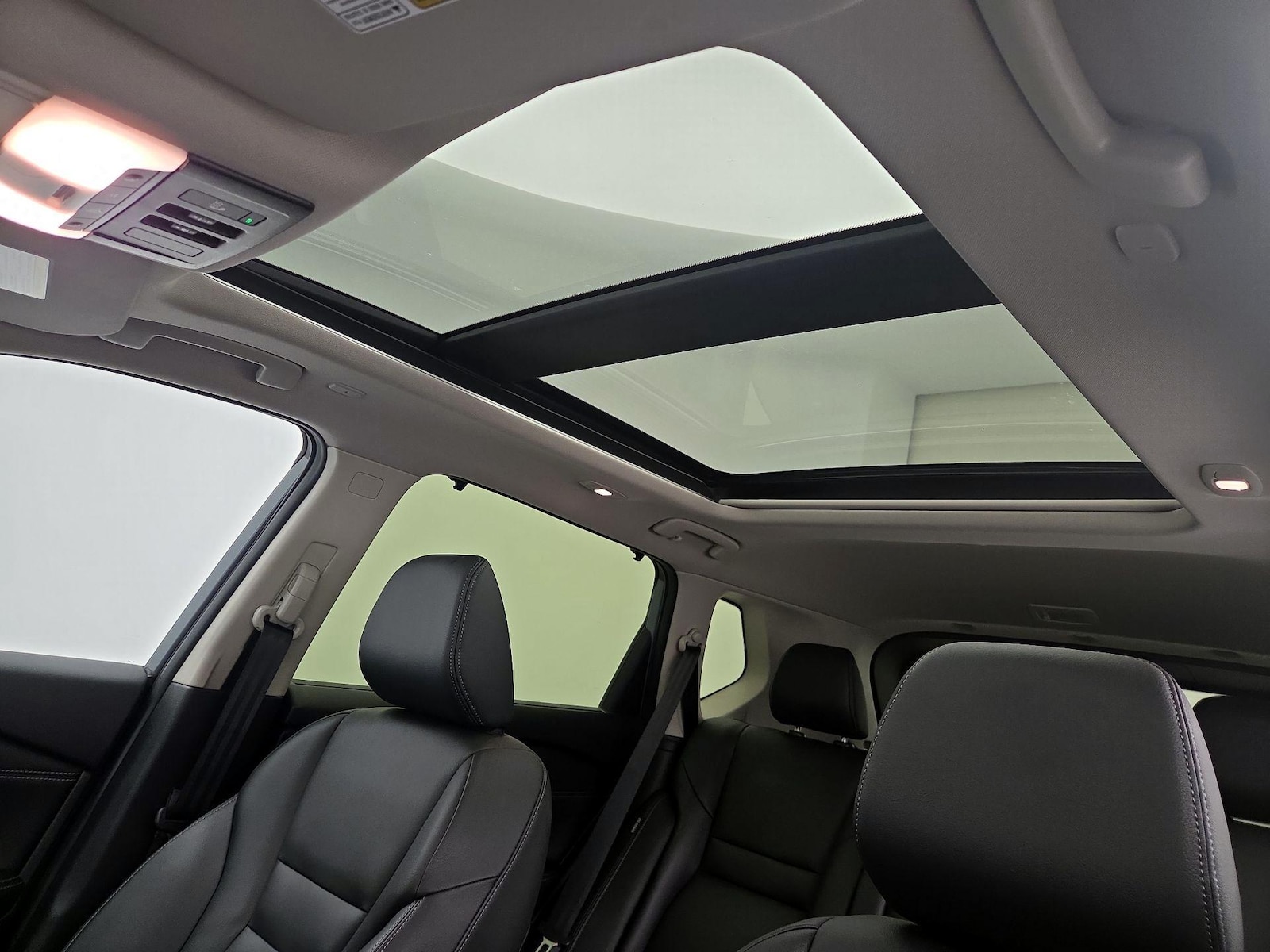 2024 Nissan Rogue SL - Photo 21