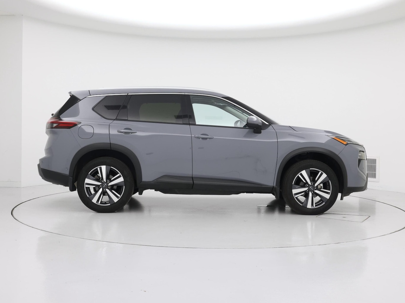 2024 Nissan Rogue SL - Photo 8