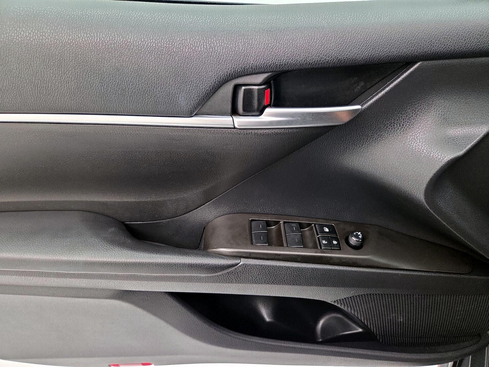2023 Toyota Camry TRD - Photo 13