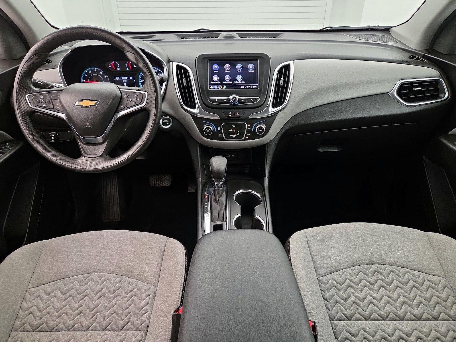 2024 Chevrolet Equinox LS - Photo 10