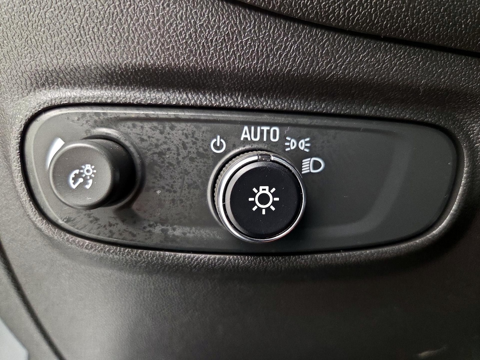 2024 Chevrolet Equinox LS - Photo 14