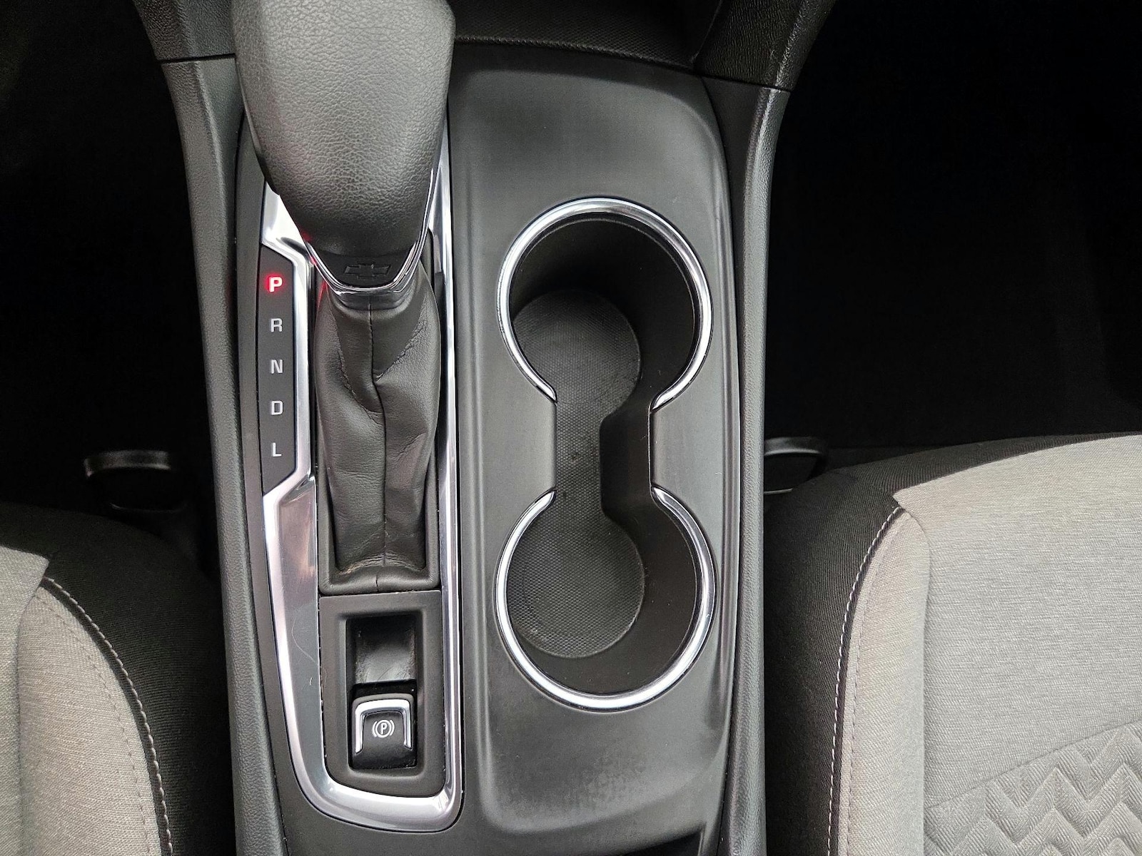 2024 Chevrolet Equinox LS - Photo 18
