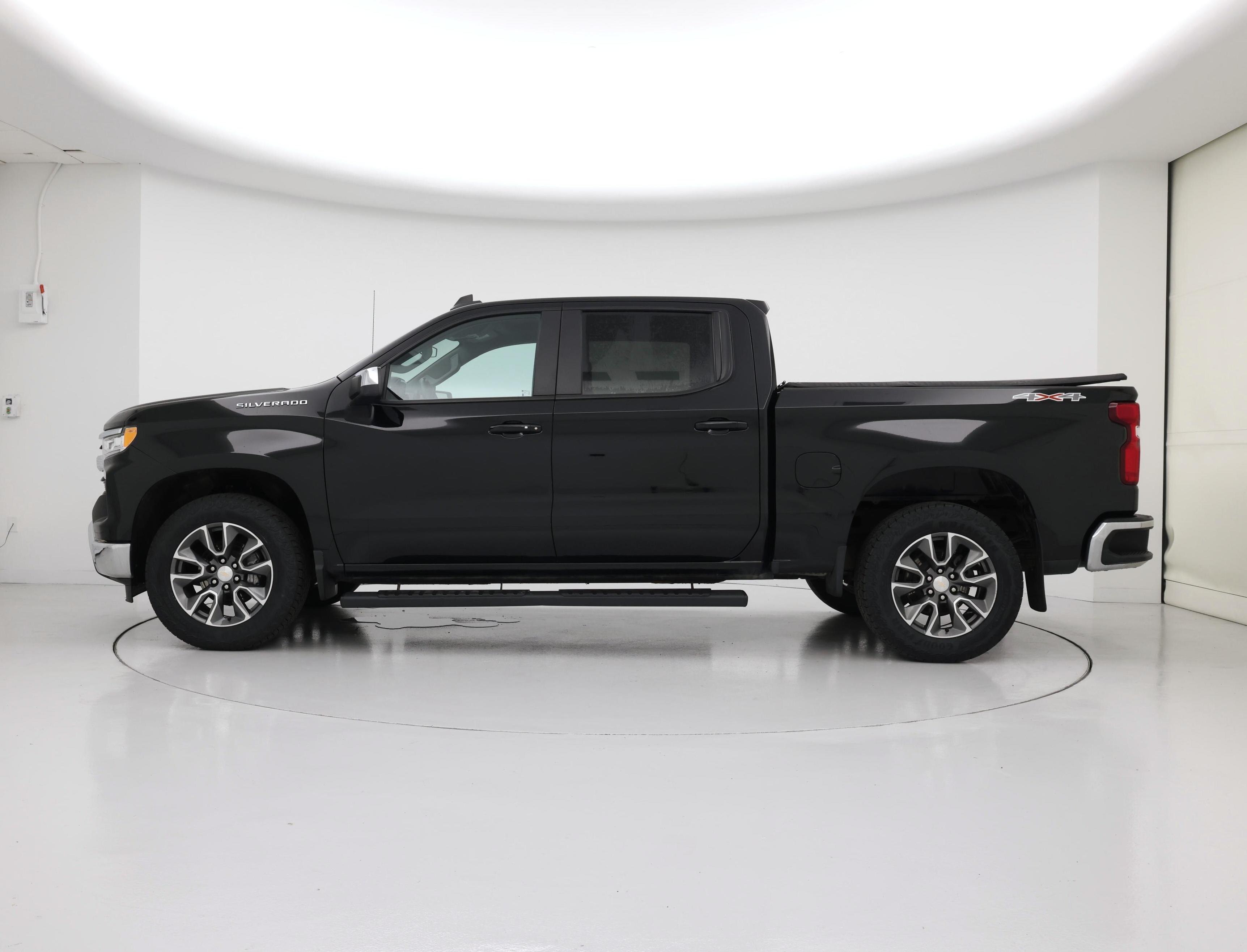 Thumbnail: 2023 Chevrolet Silverado 1500 - 3