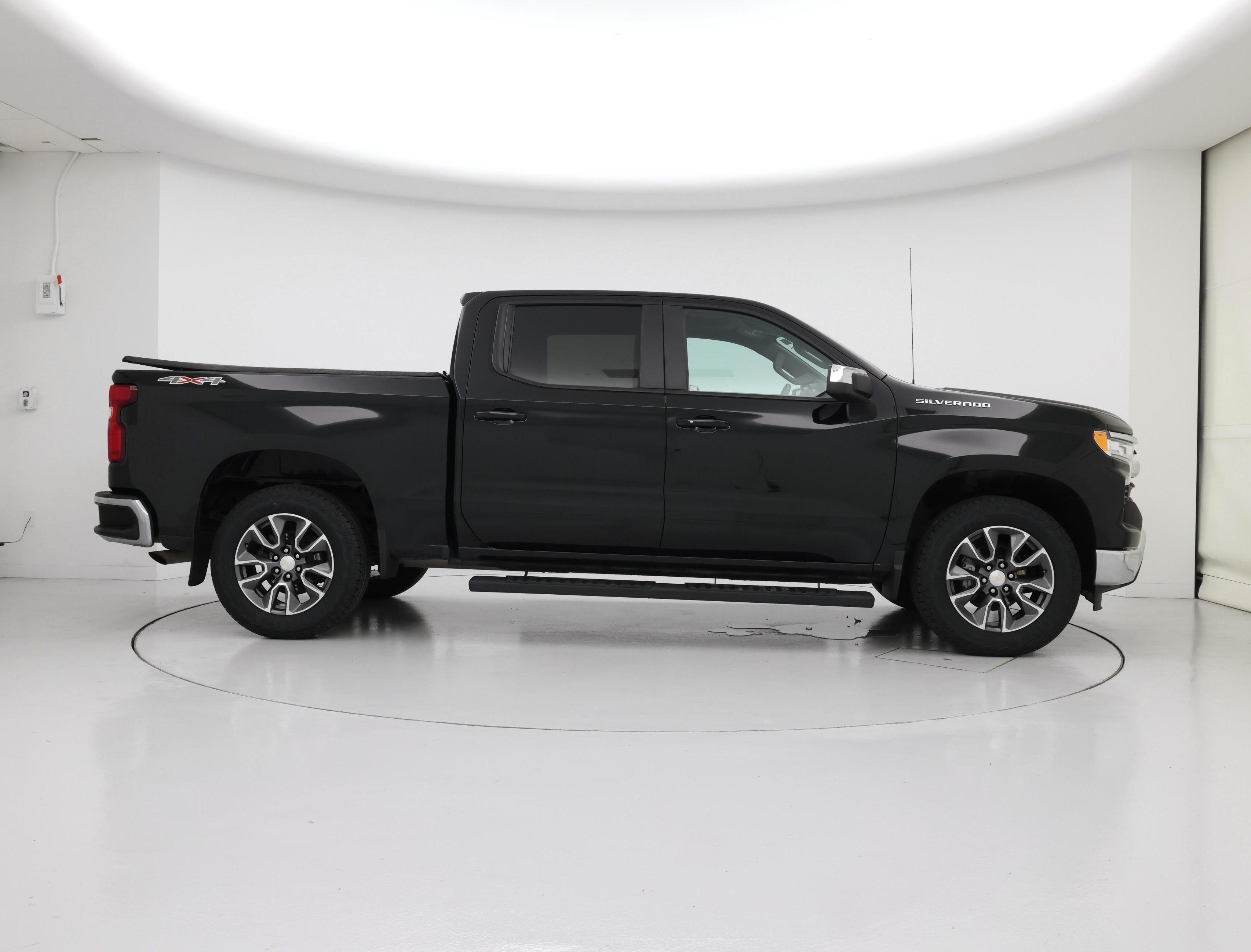 Thumbnail: 2023 Chevrolet Silverado 1500 - 7