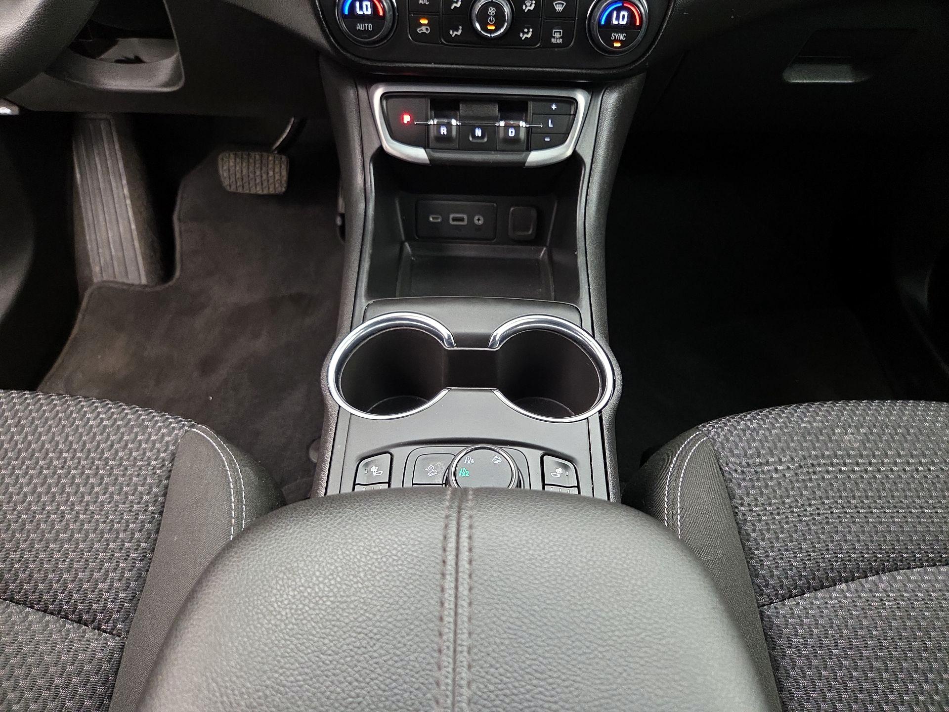 Thumbnail: 2023 GMC Terrain - 17