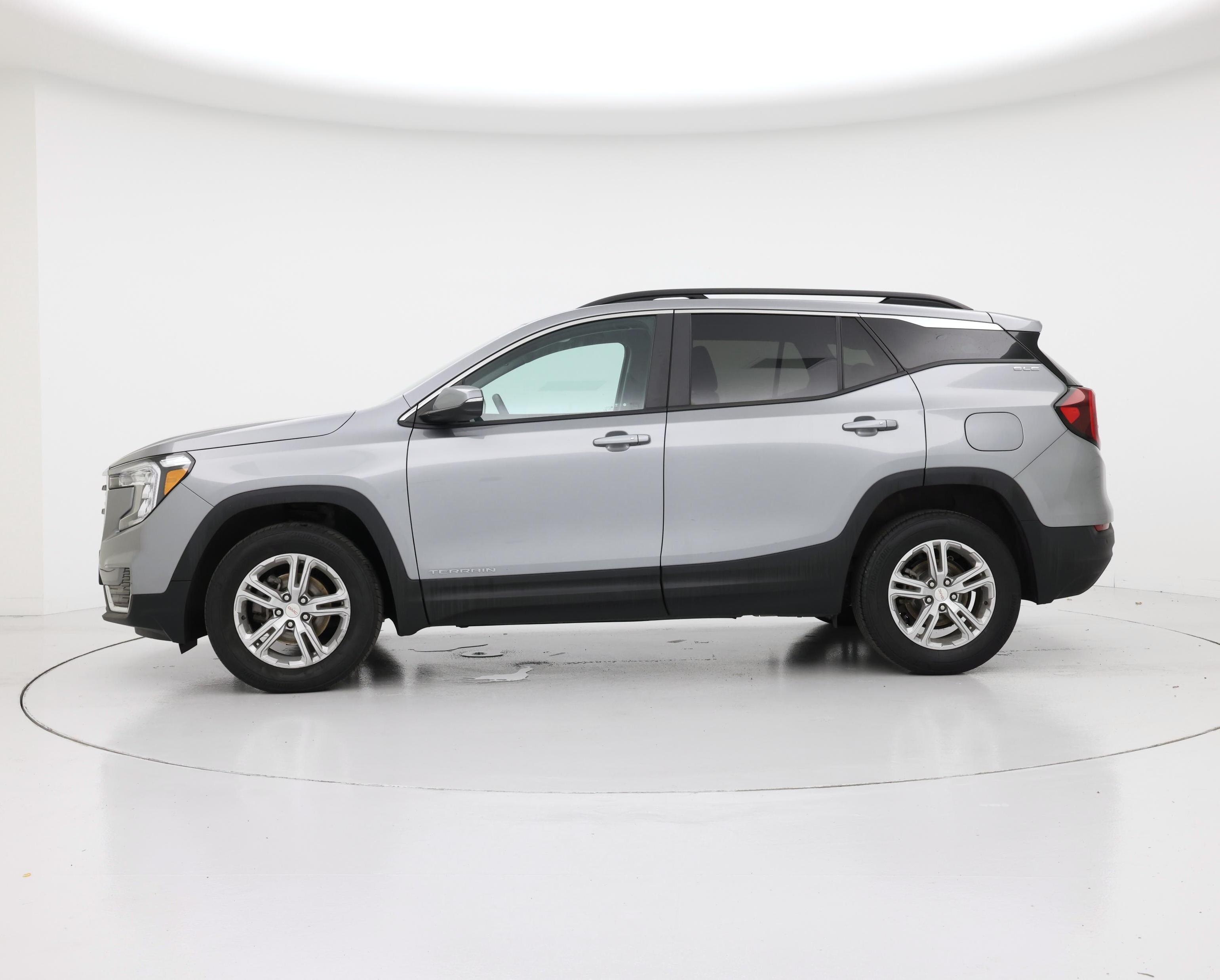Thumbnail: 2023 GMC Terrain - 3