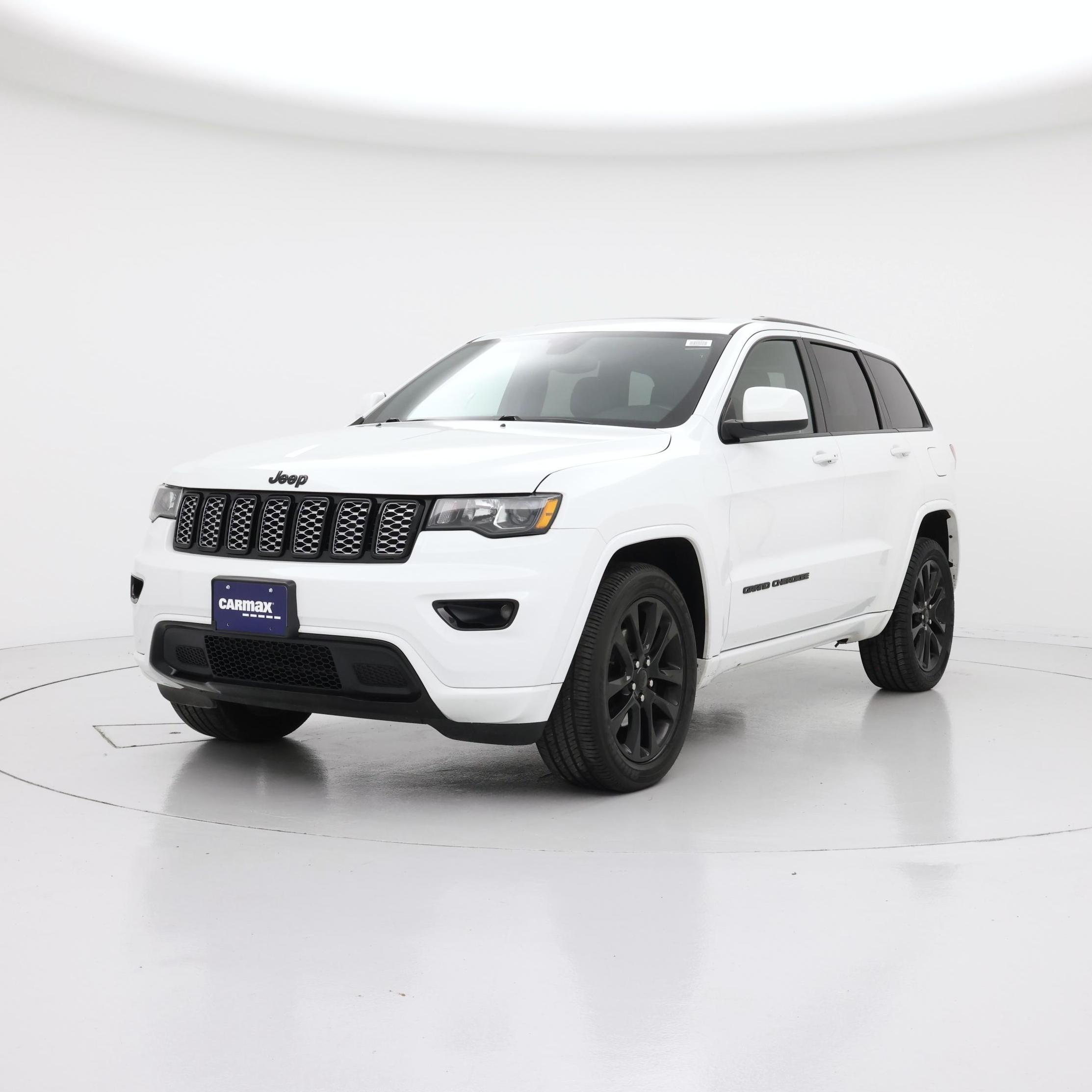 Thumbnail: 2020 Jeep Grand Cherokee - 4