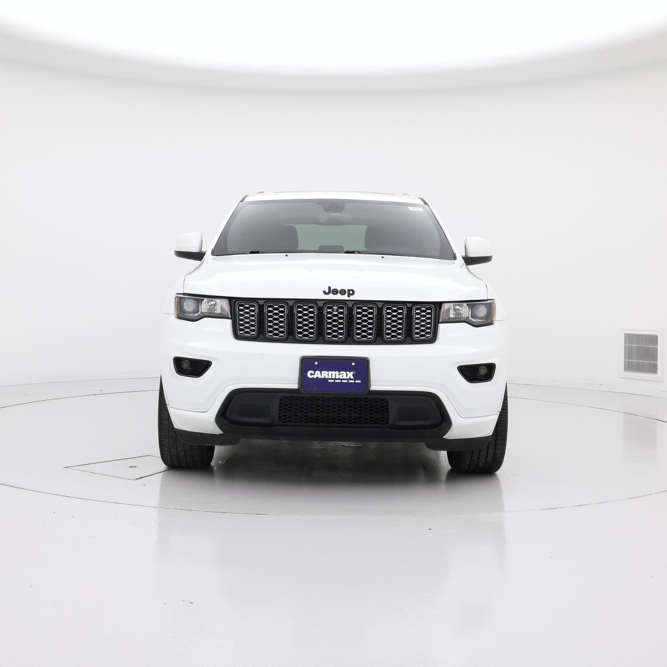 Thumbnail: 2020 Jeep Grand Cherokee - 5