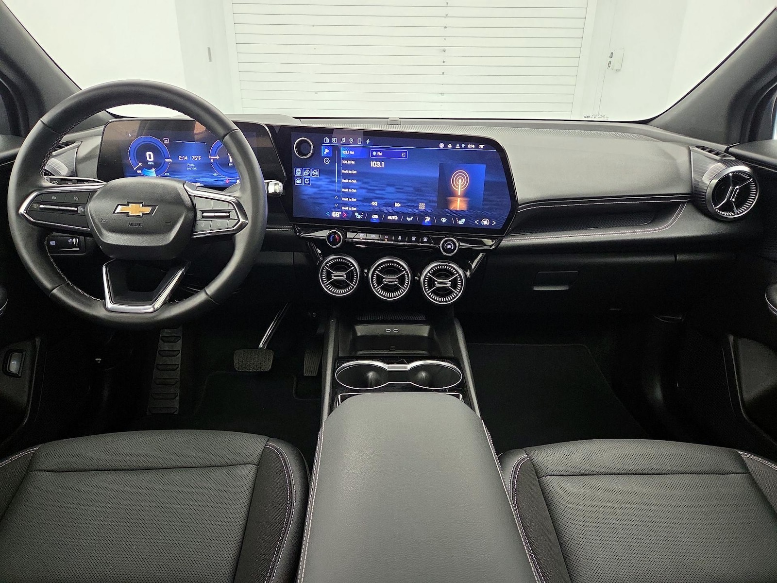 2024 Chevrolet Blazer EV LT - Photo 10