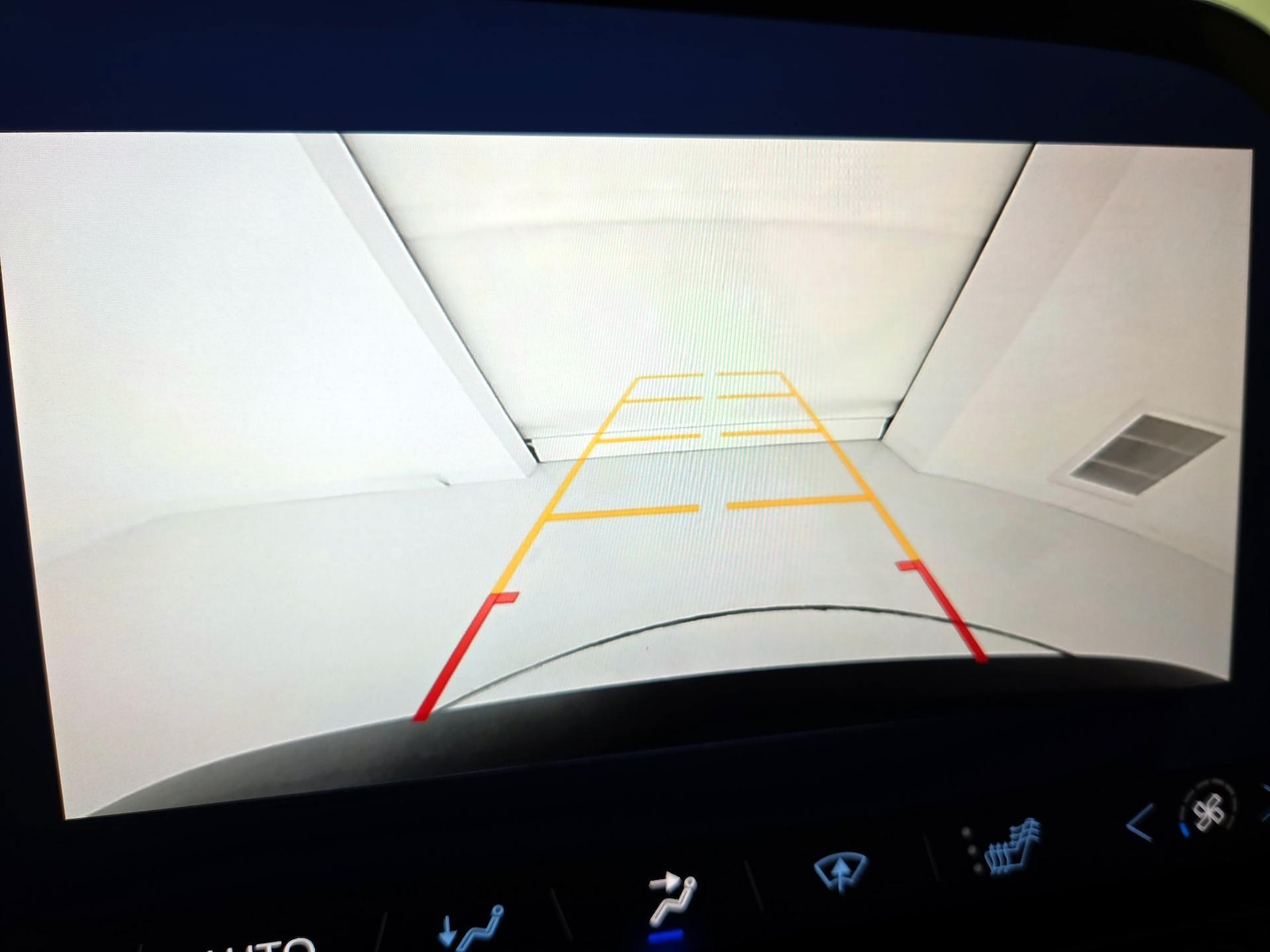 2024 Chevrolet Blazer EV LT - Photo 16