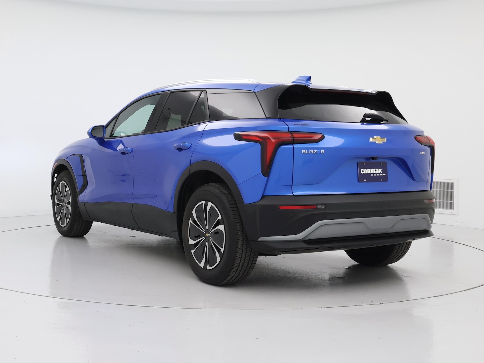 2024 Chevrolet Blazer EV LT - Photo 3